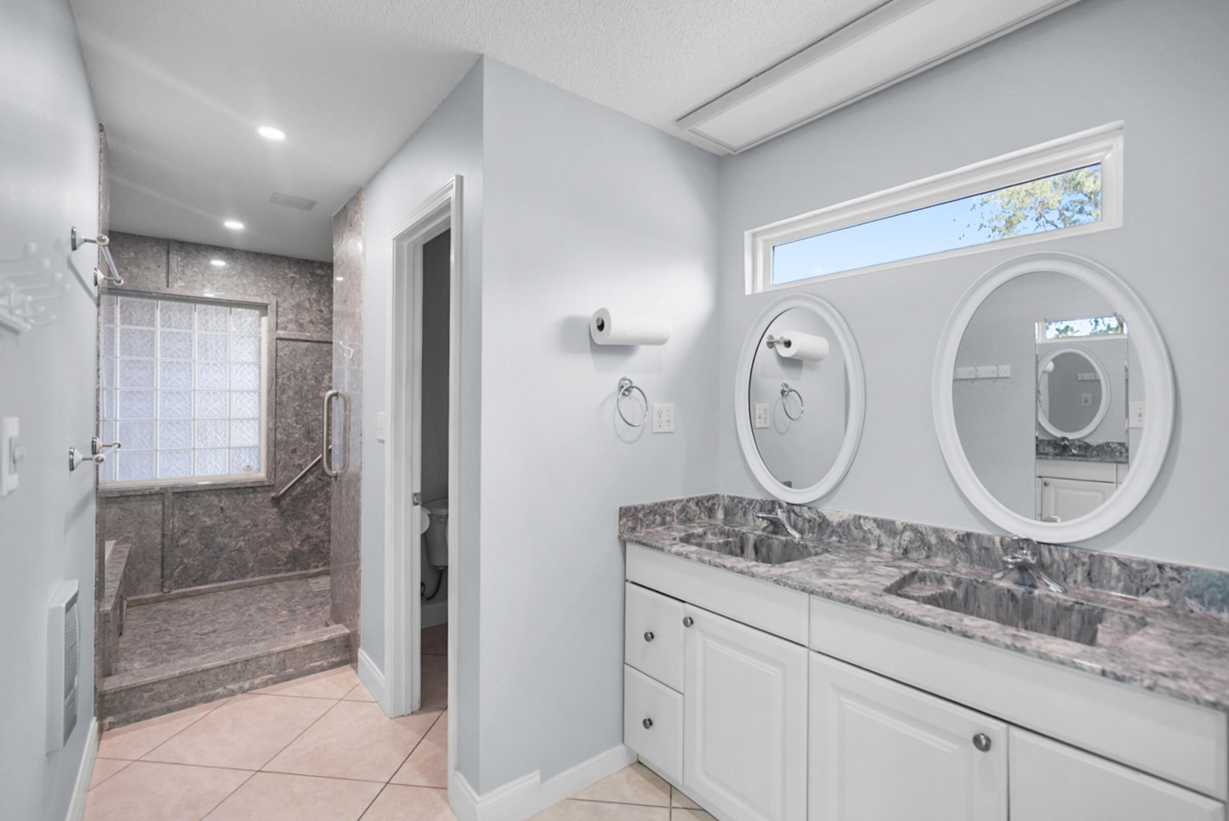 NAVARRE FIRST ADD - Residential