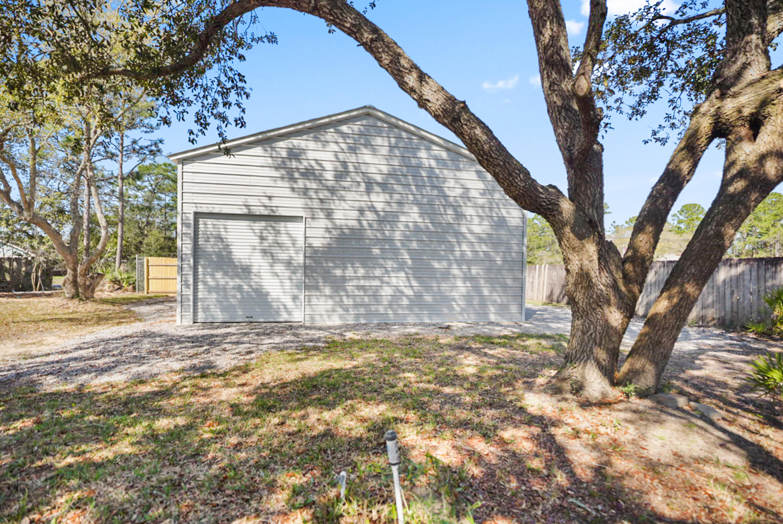 NAVARRE FIRST ADD - Residential