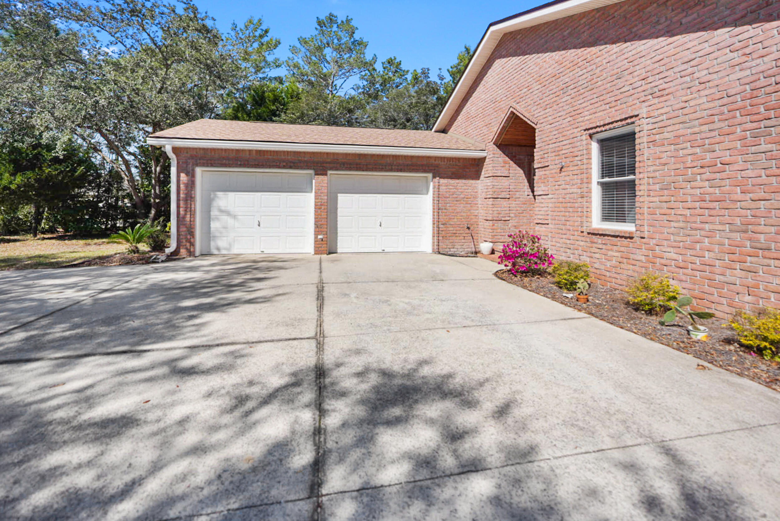 NAVARRE FIRST ADD - Residential