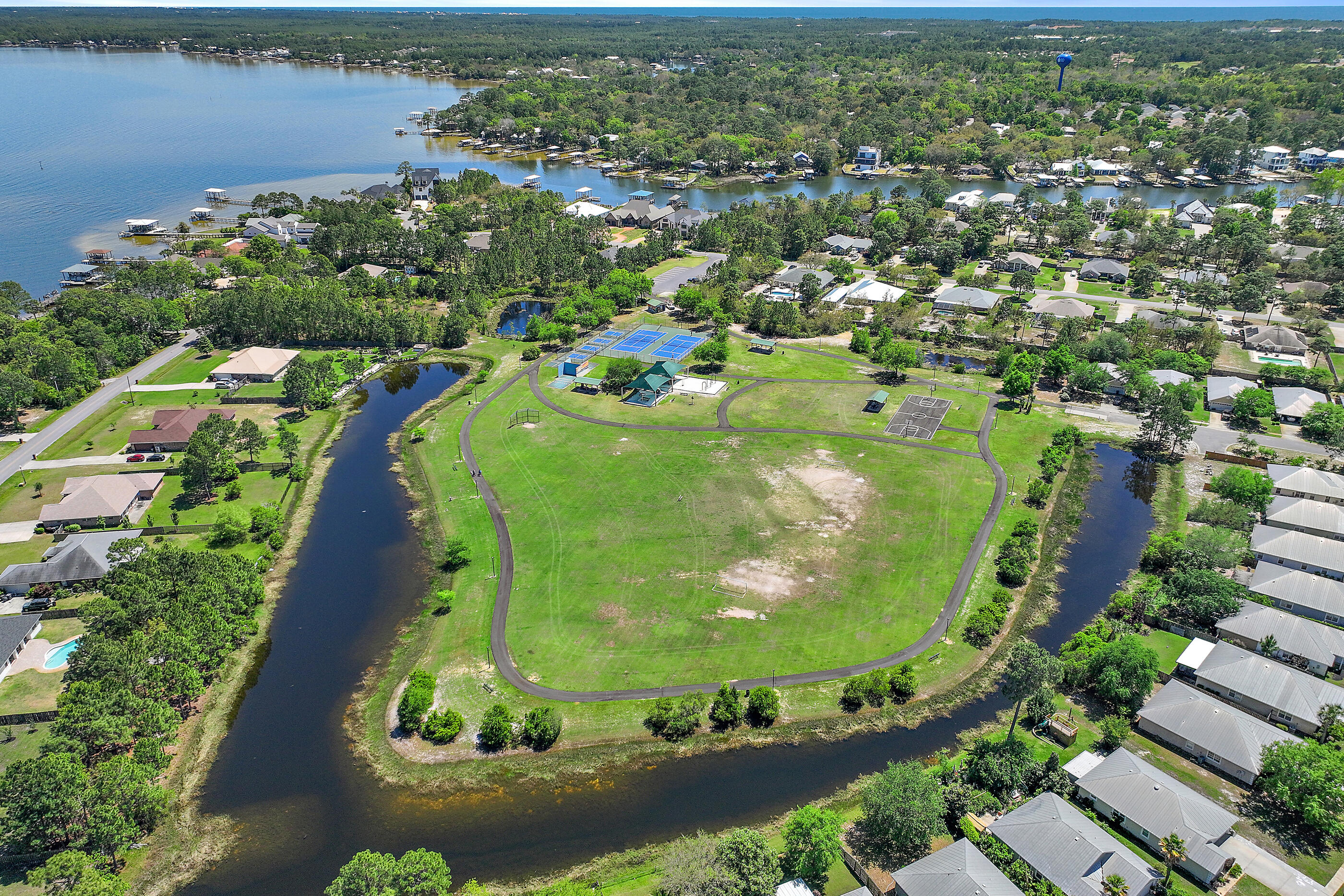 DRIFTWOOD ESTATES - Residential