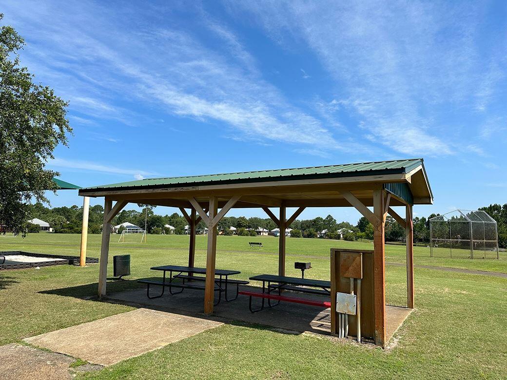 DRIFTWOOD ESTATES - Residential