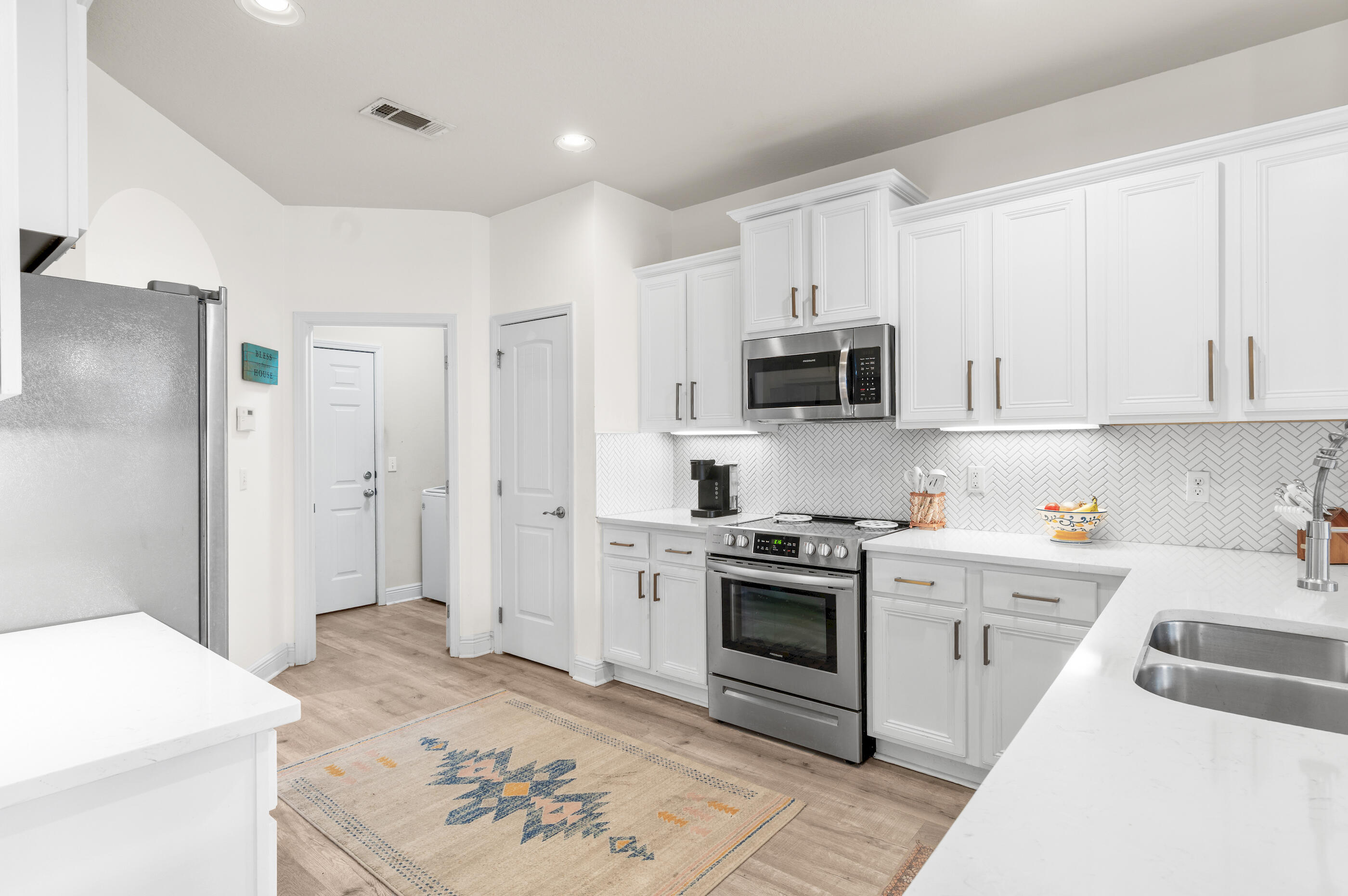 DRIFTWOOD ESTATES - Residential