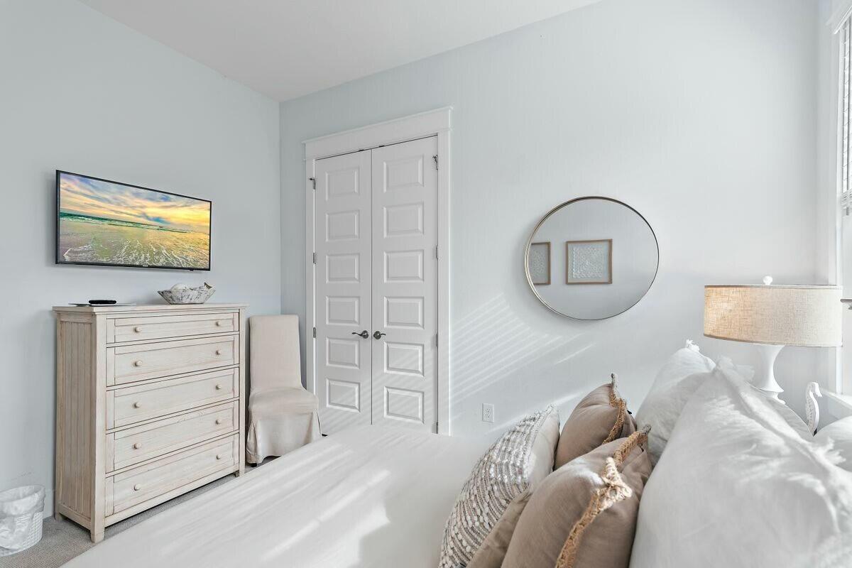 PROMINENCE - Residential