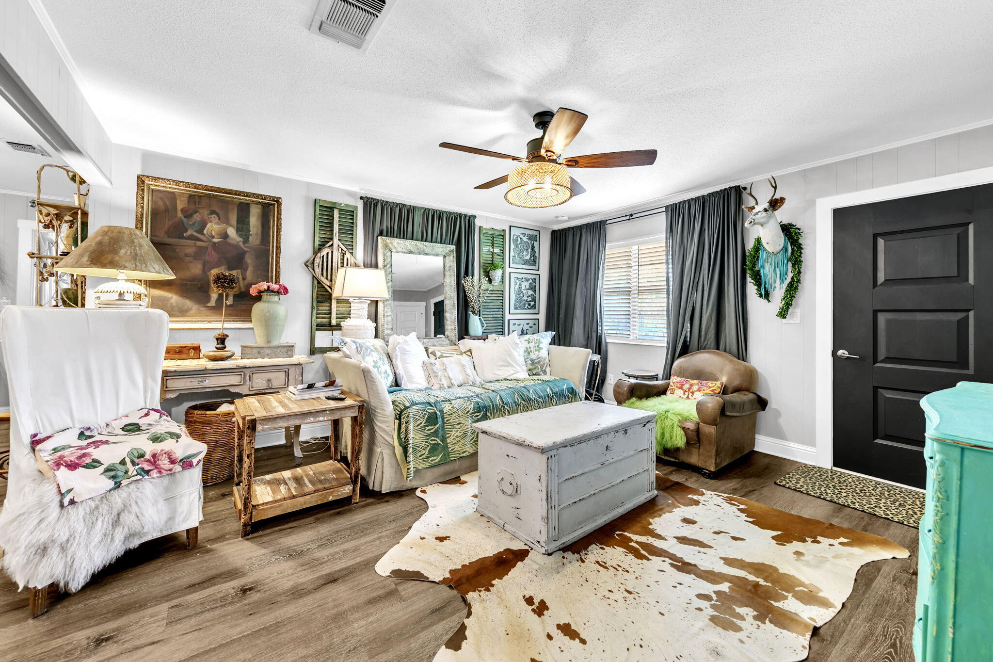 PARADISE UNREC - Residential