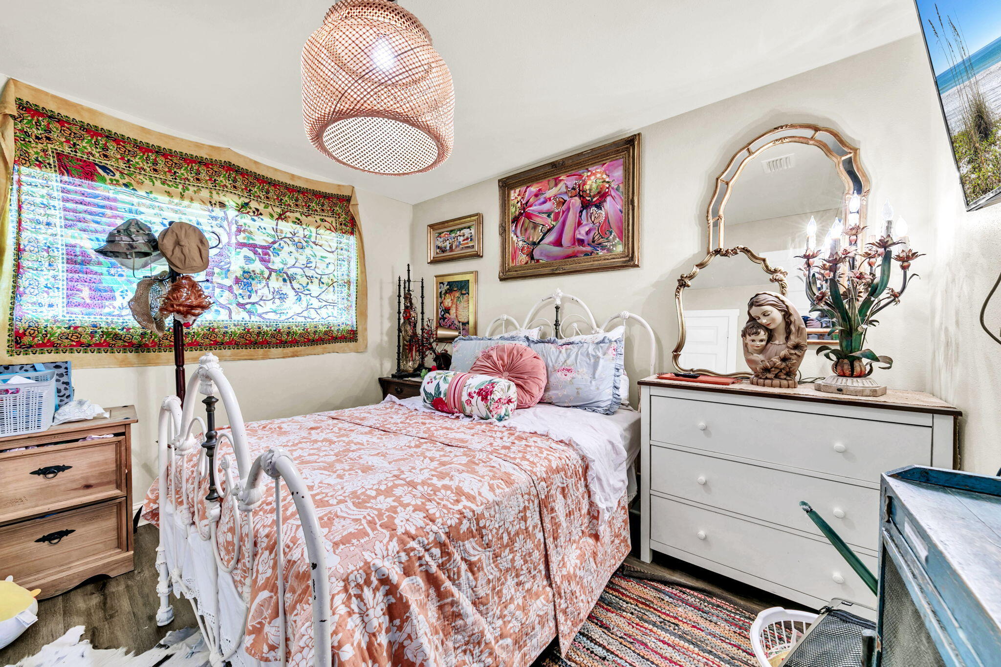 PARADISE UNREC - Residential