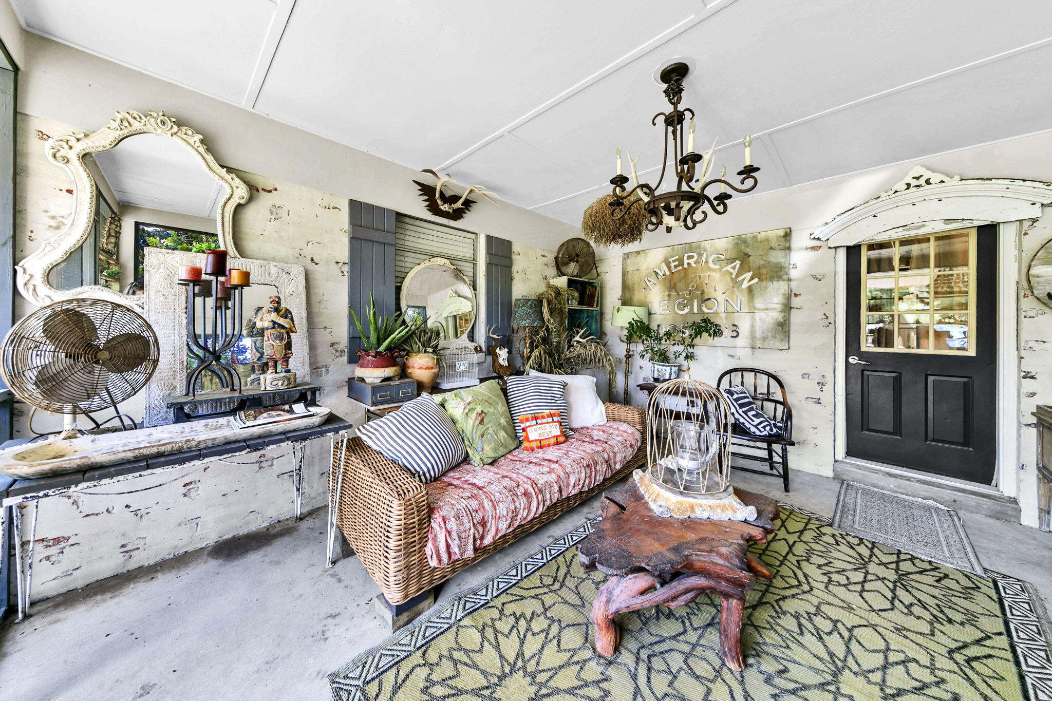 PARADISE UNREC - Residential