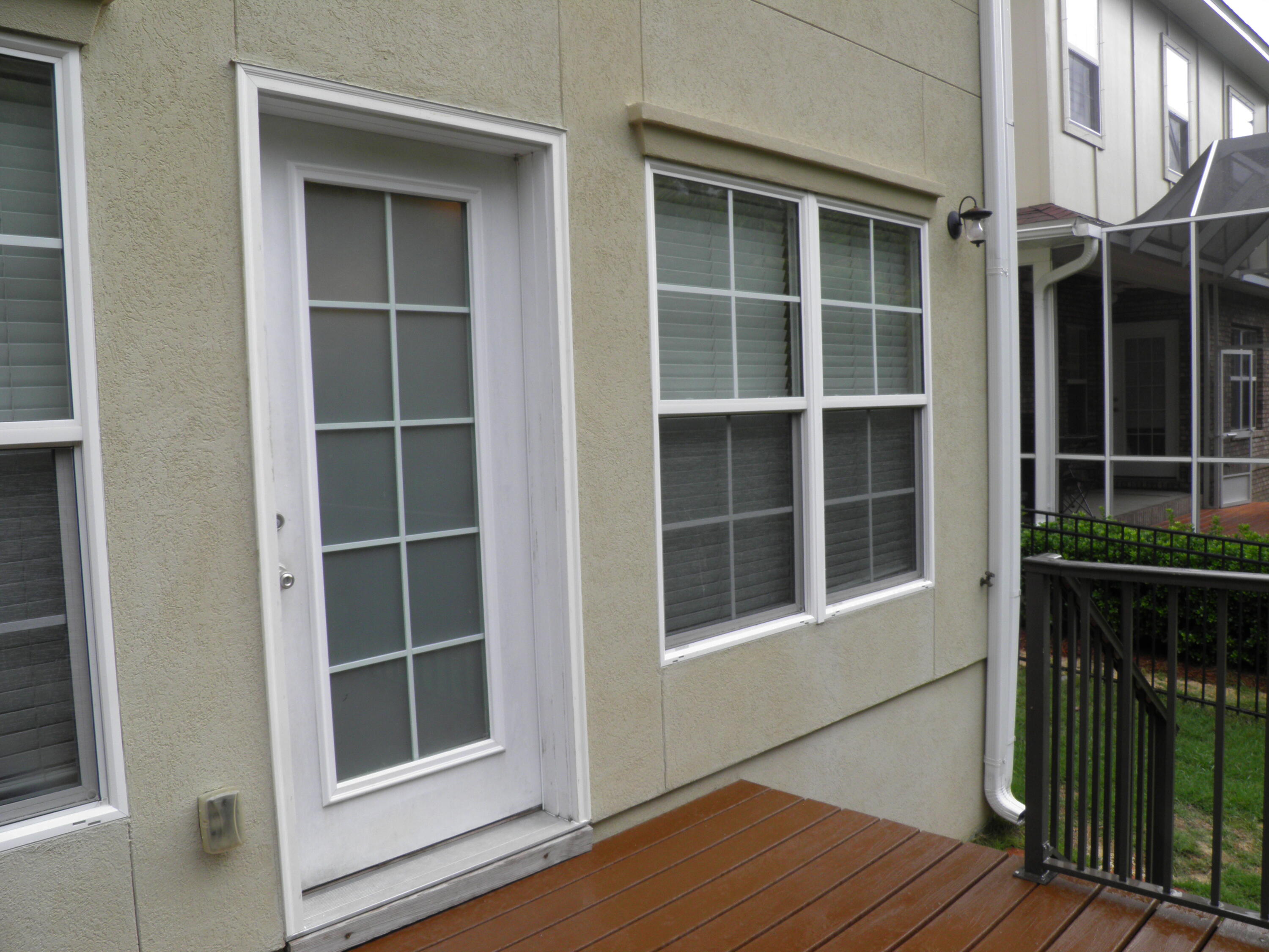 WALTON OAKS - Residential