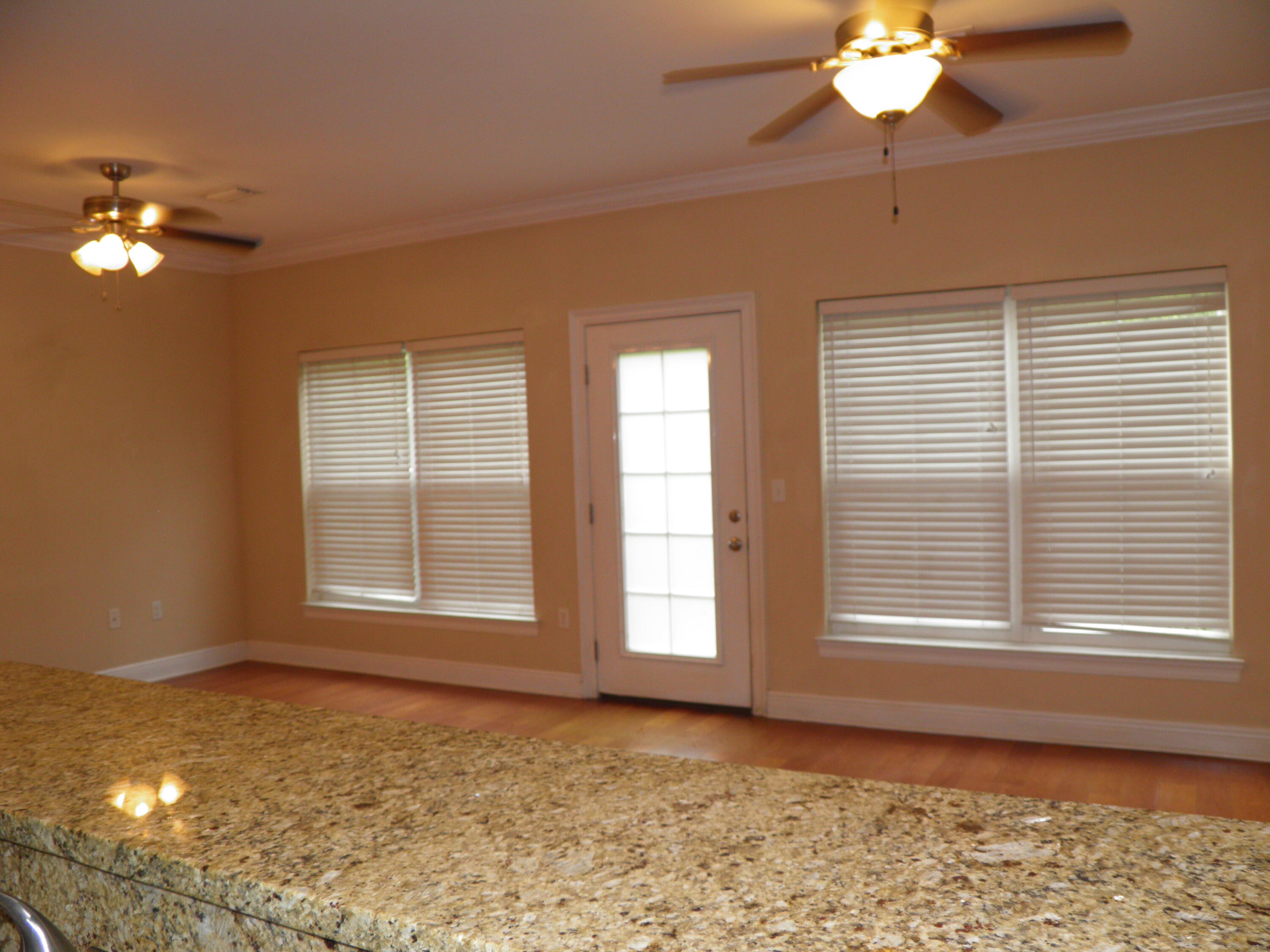 WALTON OAKS - Residential