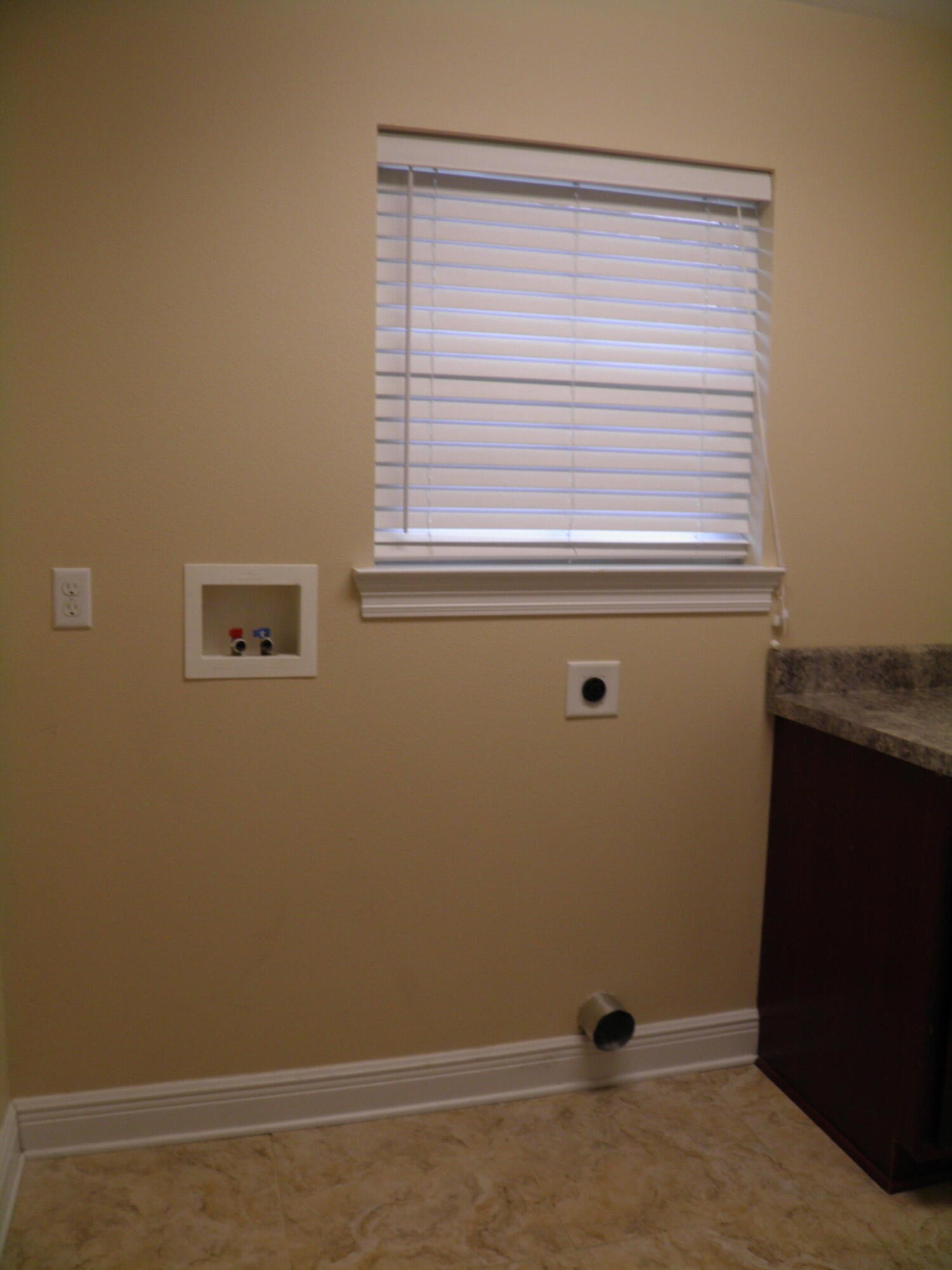 WALTON OAKS - Residential