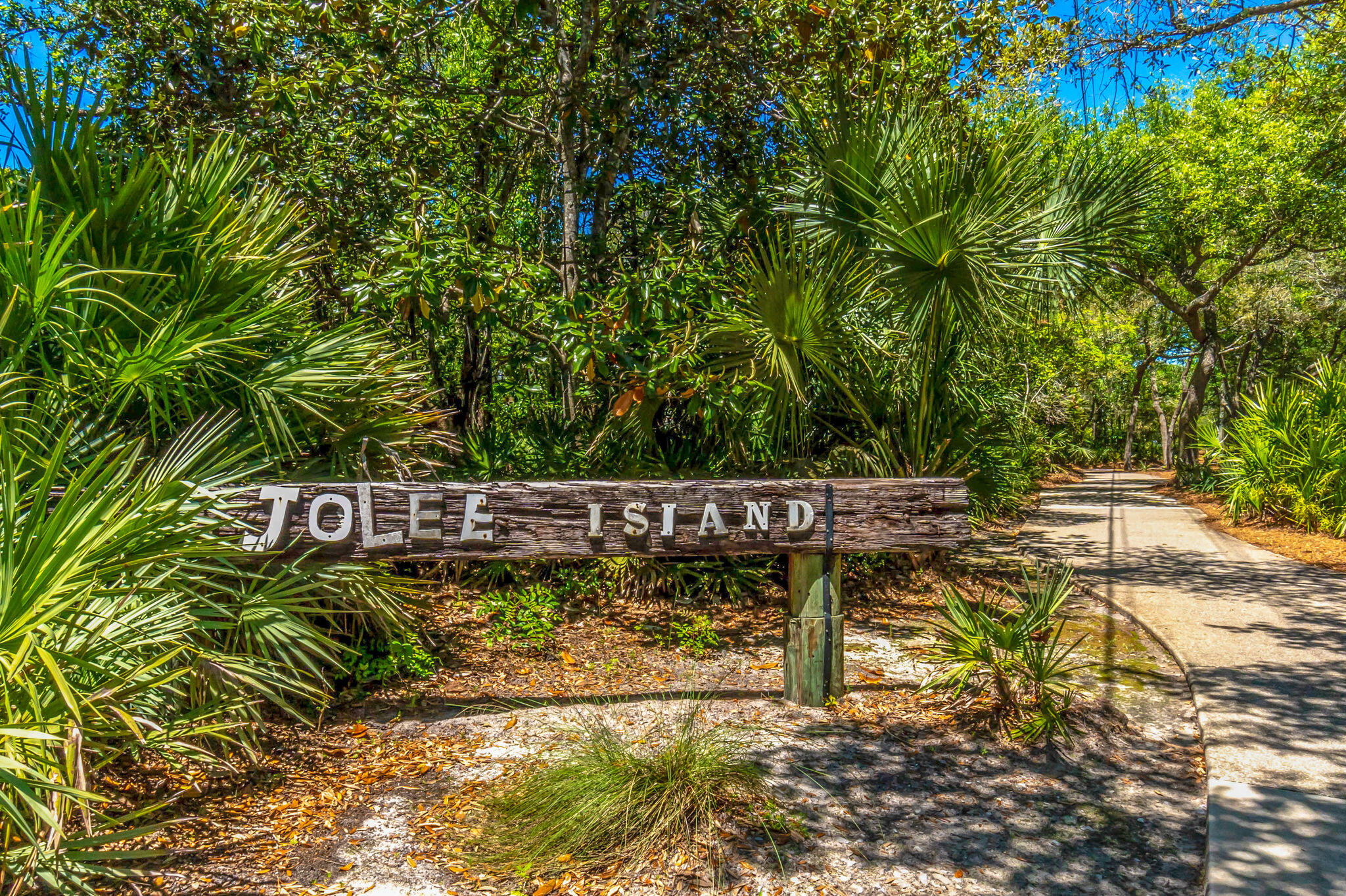 LEGEND CREEK AT SANDESTIN - Residential