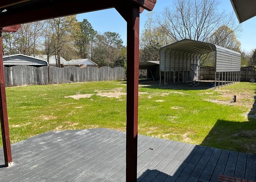 TEN LAKE ESTATES UNIT 1 - Residential