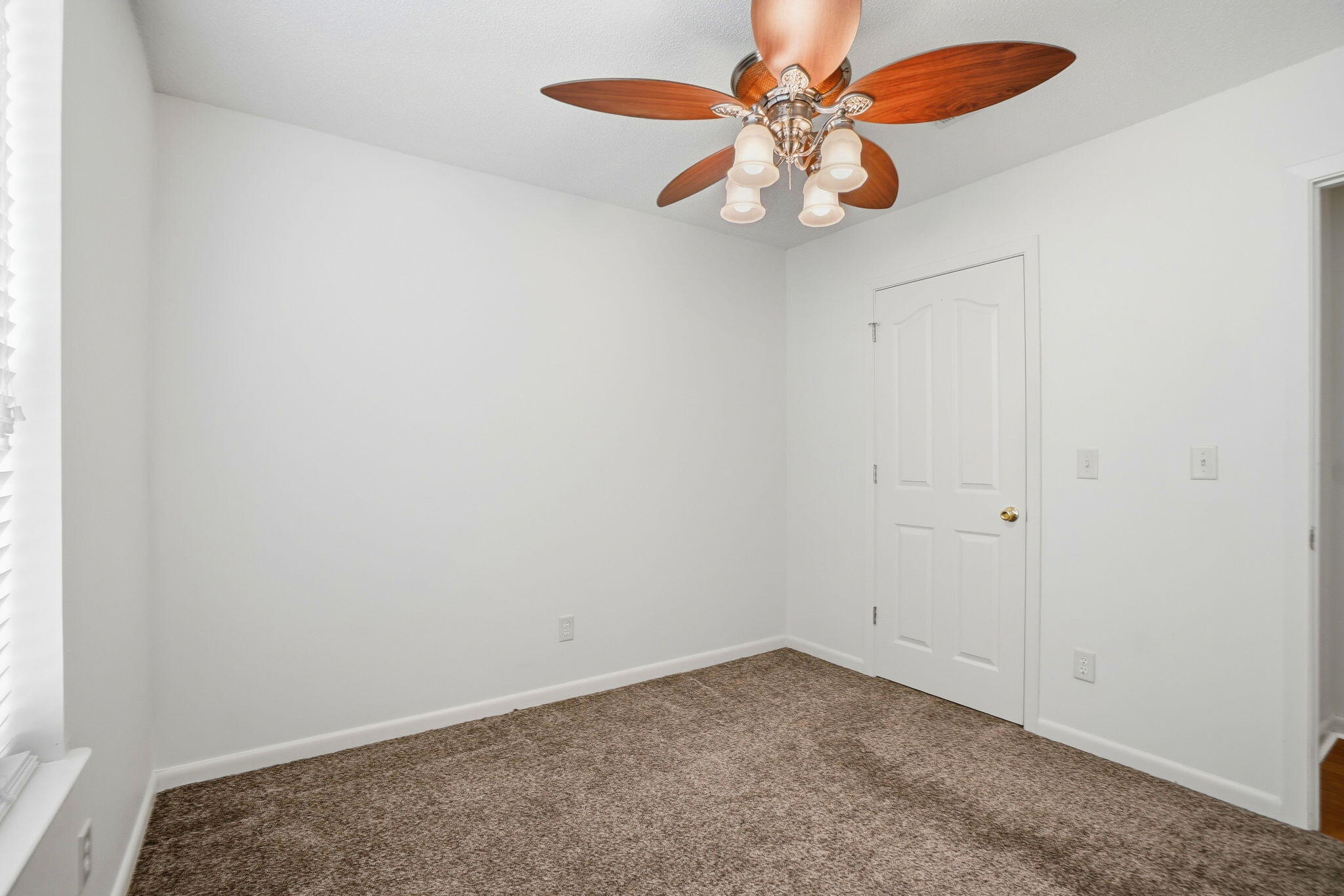 LAKE JUNIPER ESTATES UNIT 3 - Residential