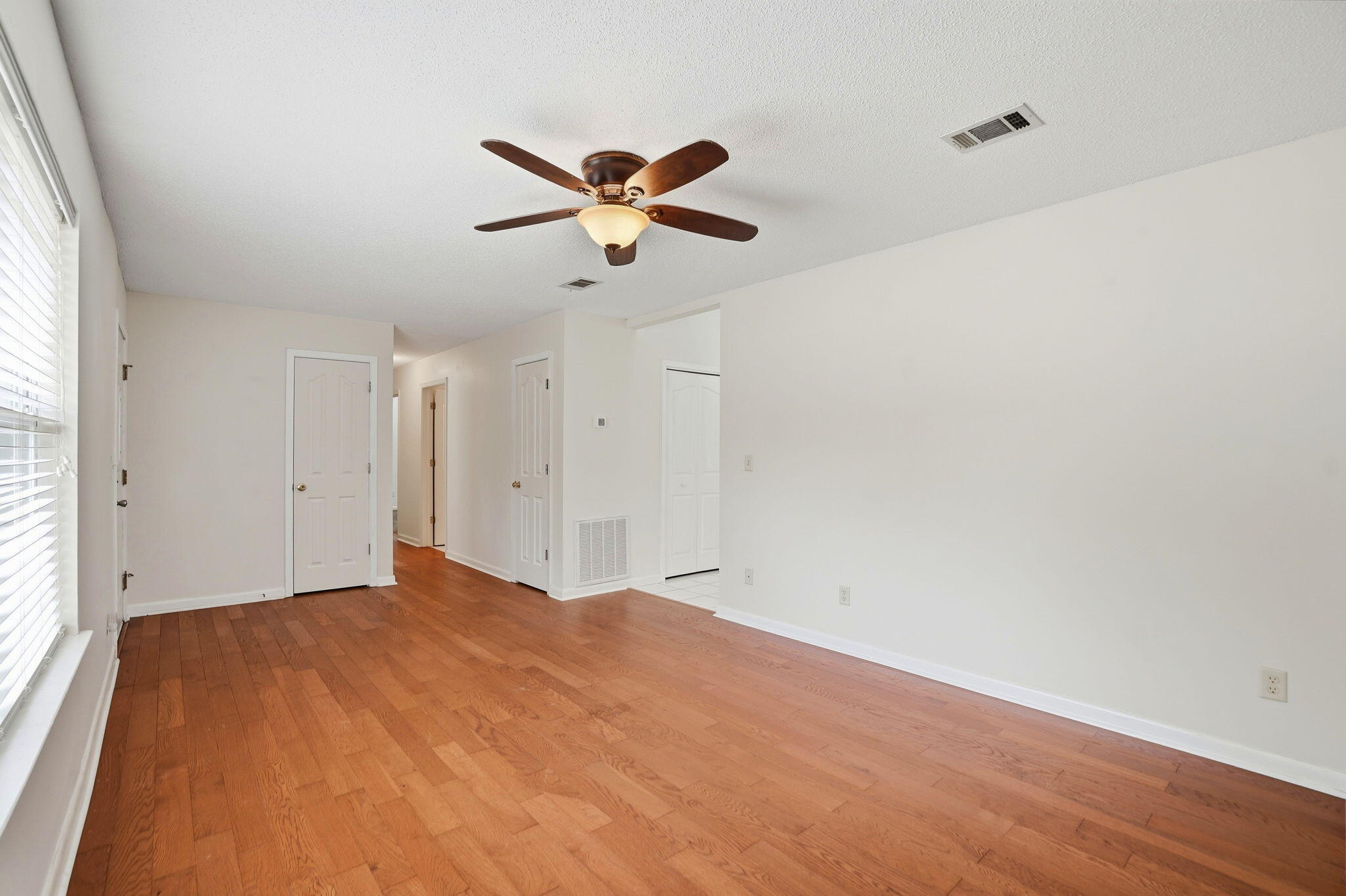 LAKE JUNIPER ESTATES UNIT 3 - Residential