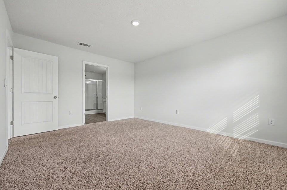 LAKERIDGE EST - Residential Lease