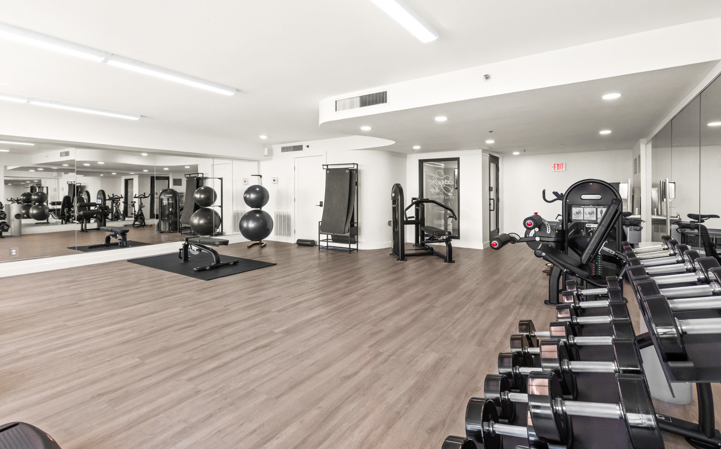 ONE SEAGROVE PLACE CONDOMINIUM - Residential