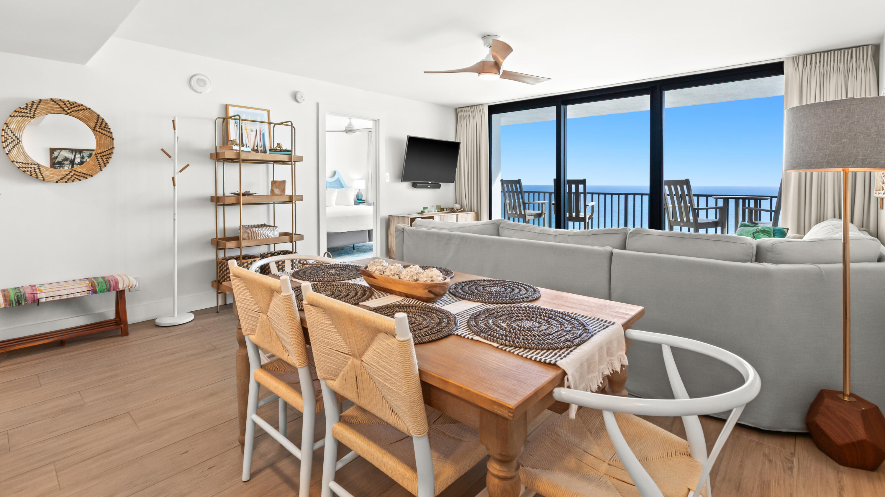ONE SEAGROVE PLACE CONDOMINIUM - Residential