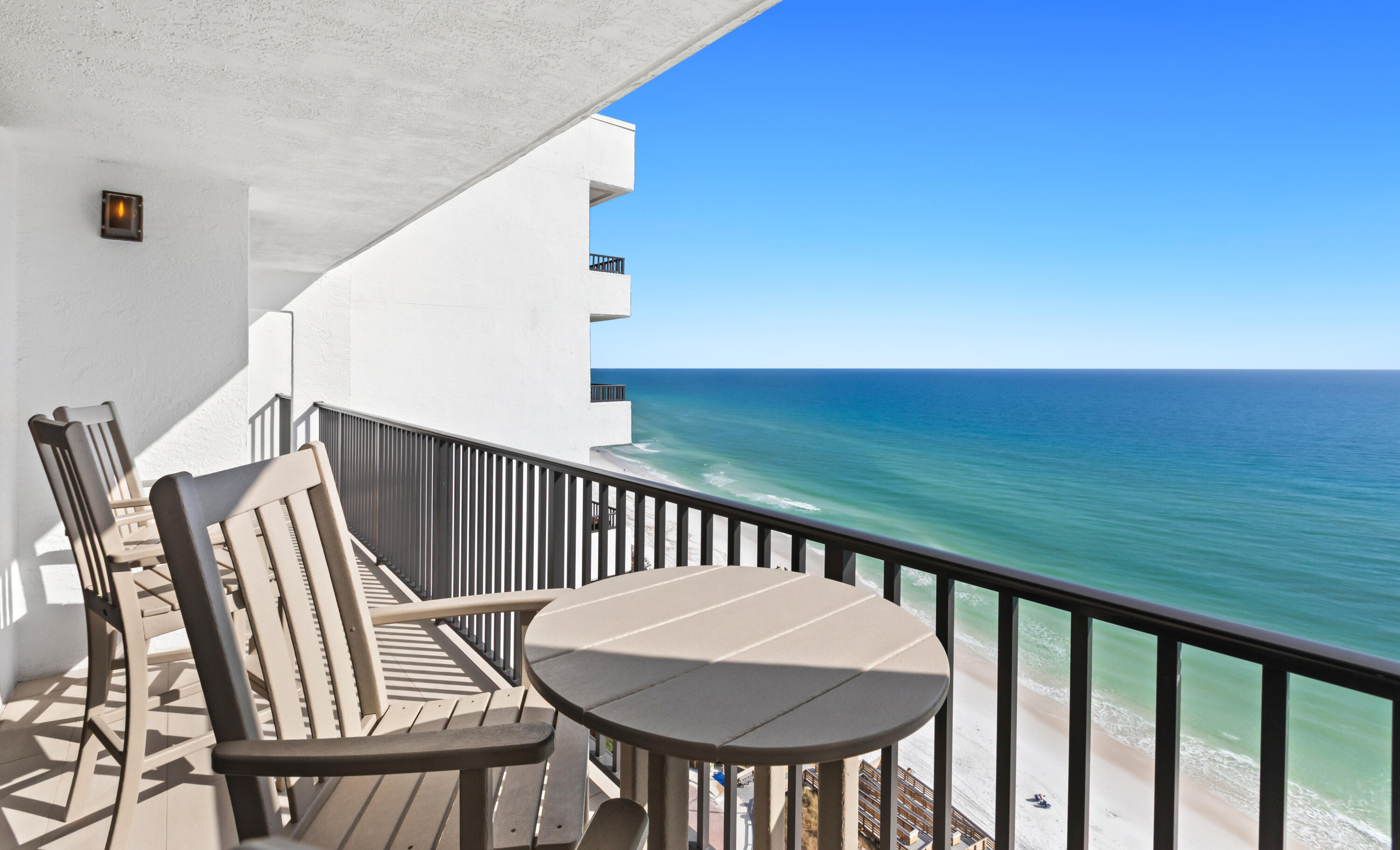 ONE SEAGROVE PLACE CONDOMINIUM - Residential