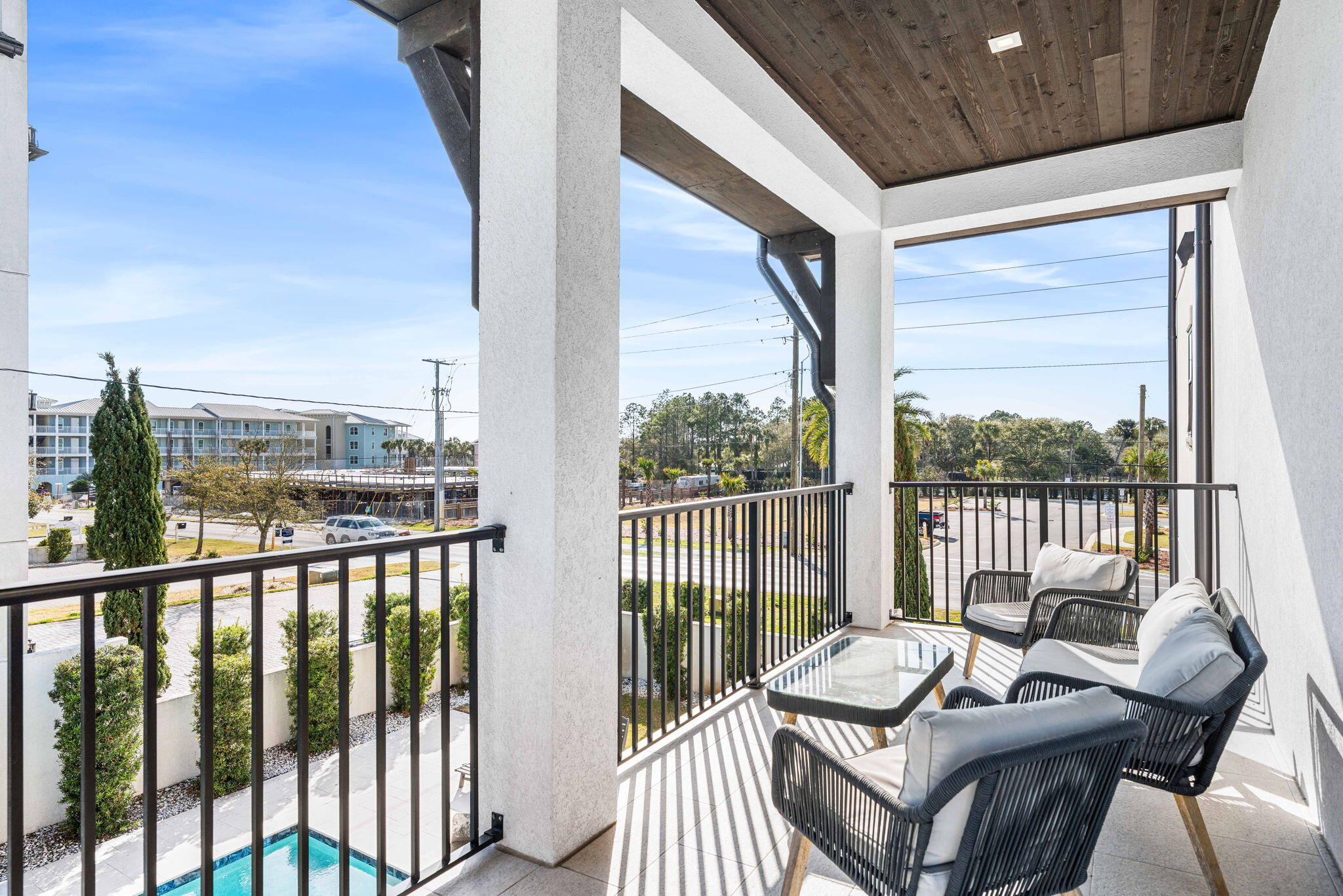 393 County Hwy - Residential