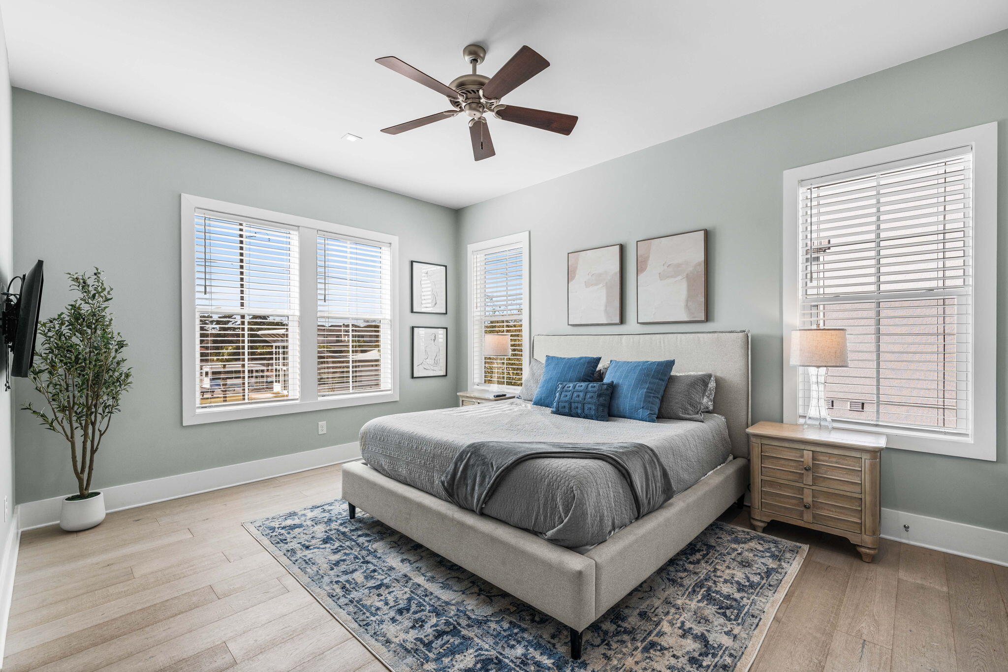 393 County Hwy - Residential