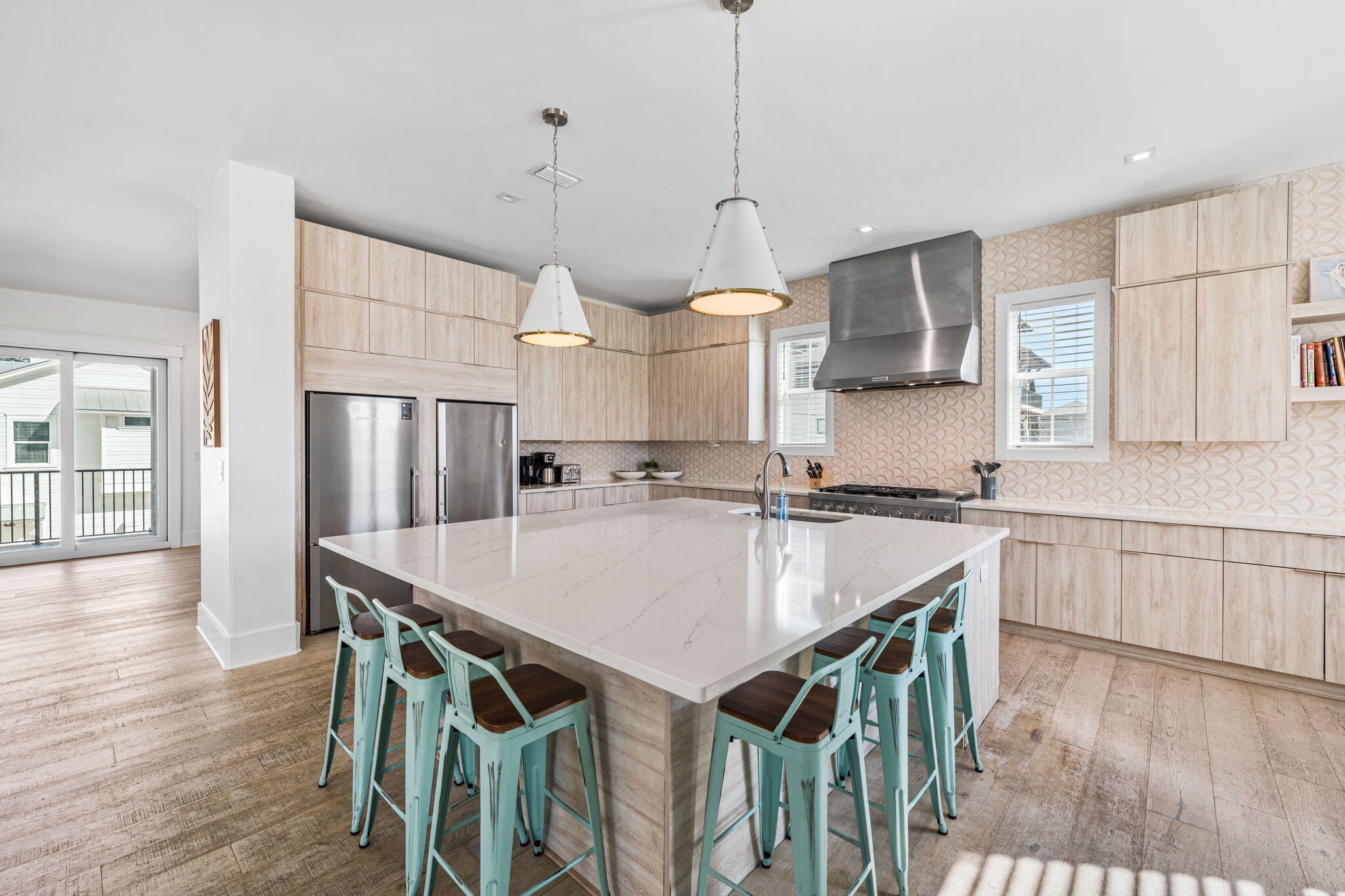 393 County Hwy - Residential