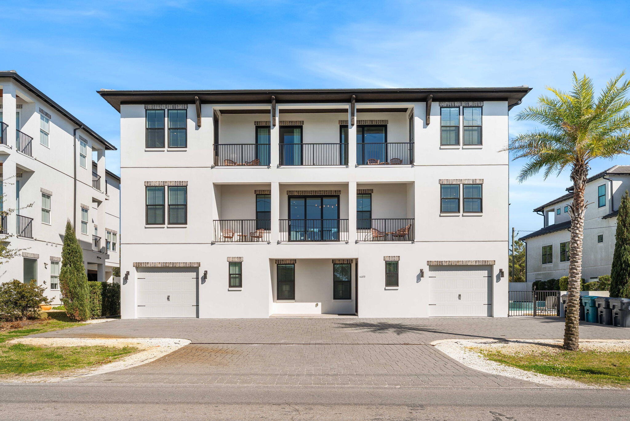 393 County Hwy - Residential