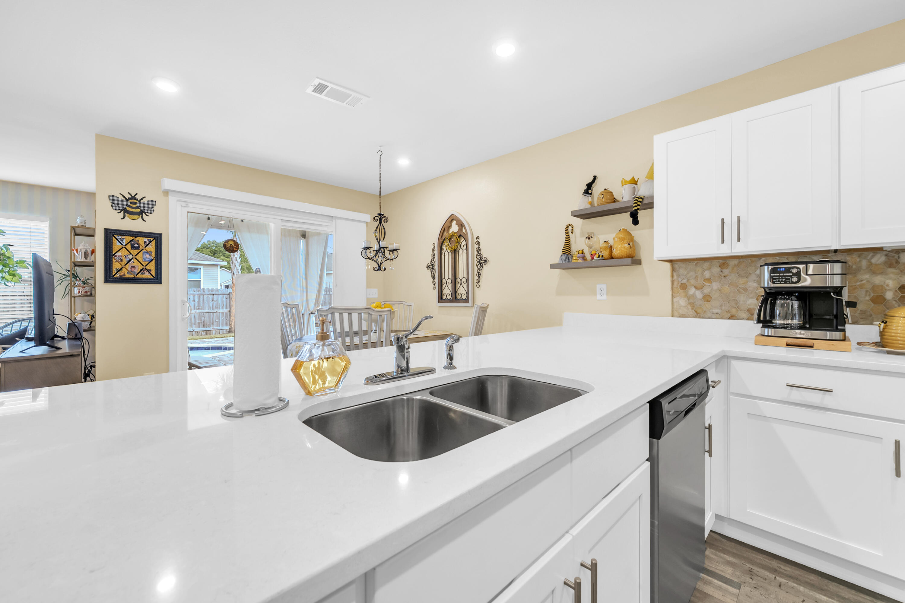 PINEHURST ESTATES - Residential