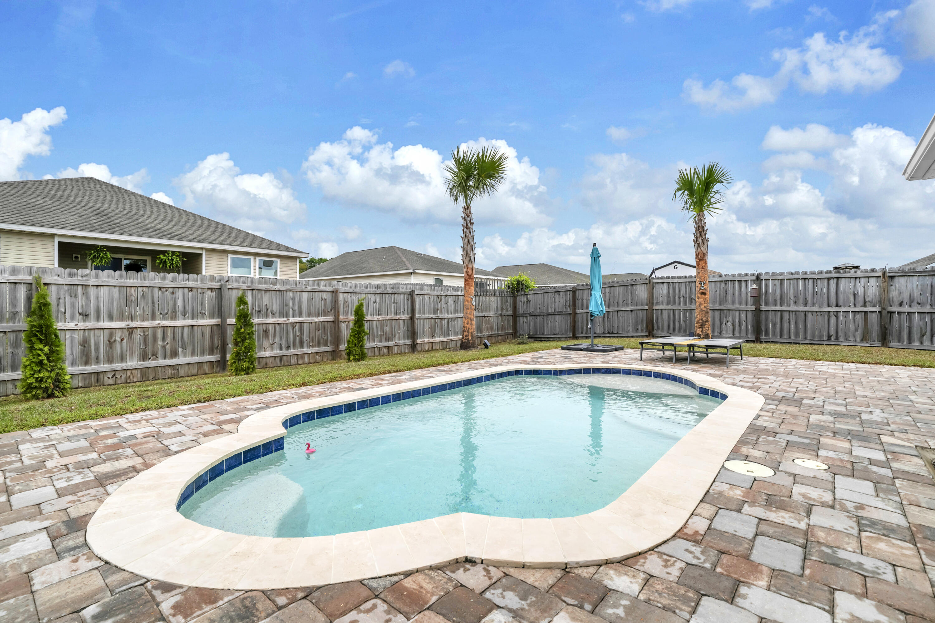 PINEHURST ESTATES - Residential