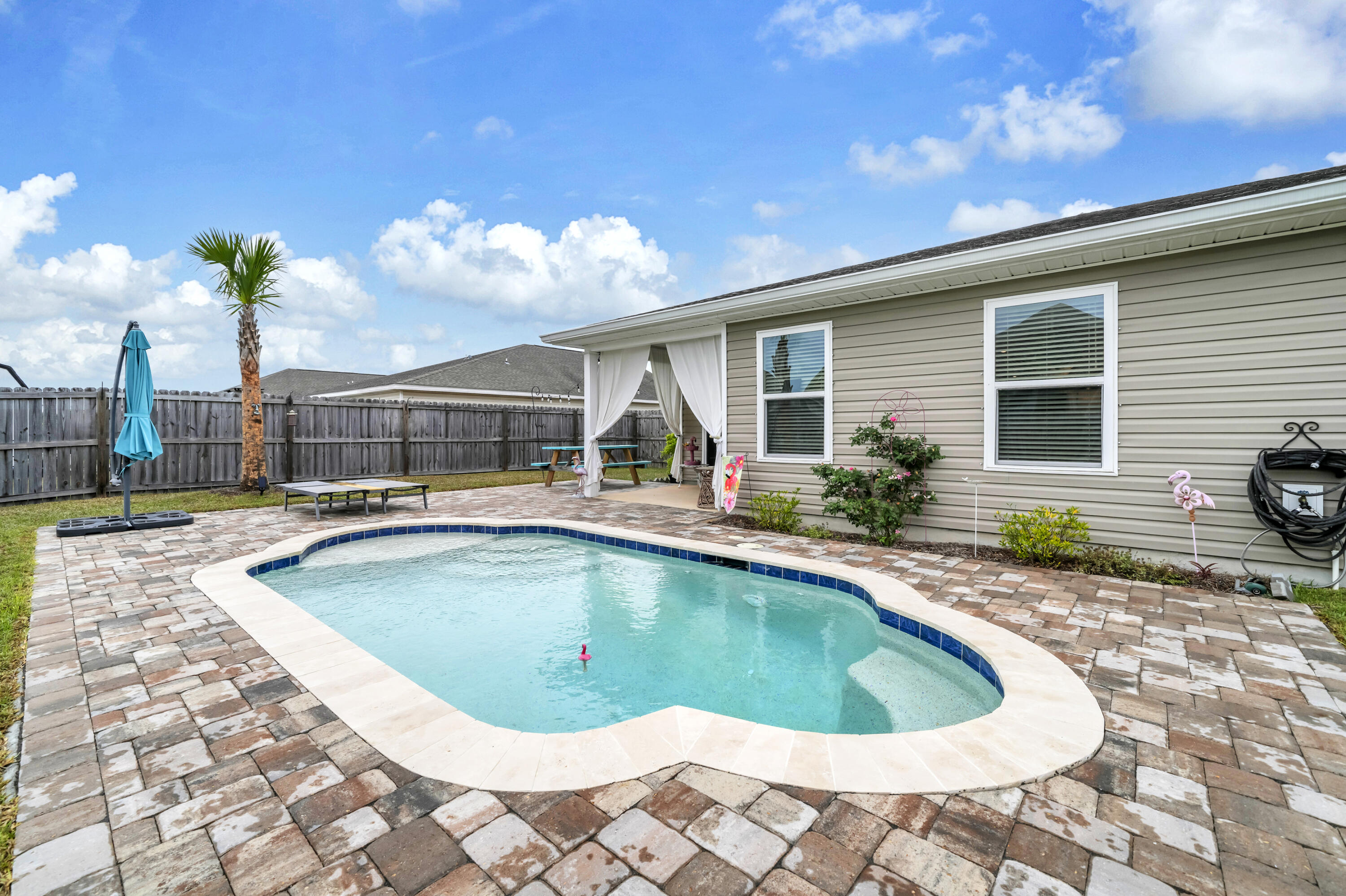 PINEHURST ESTATES - Residential