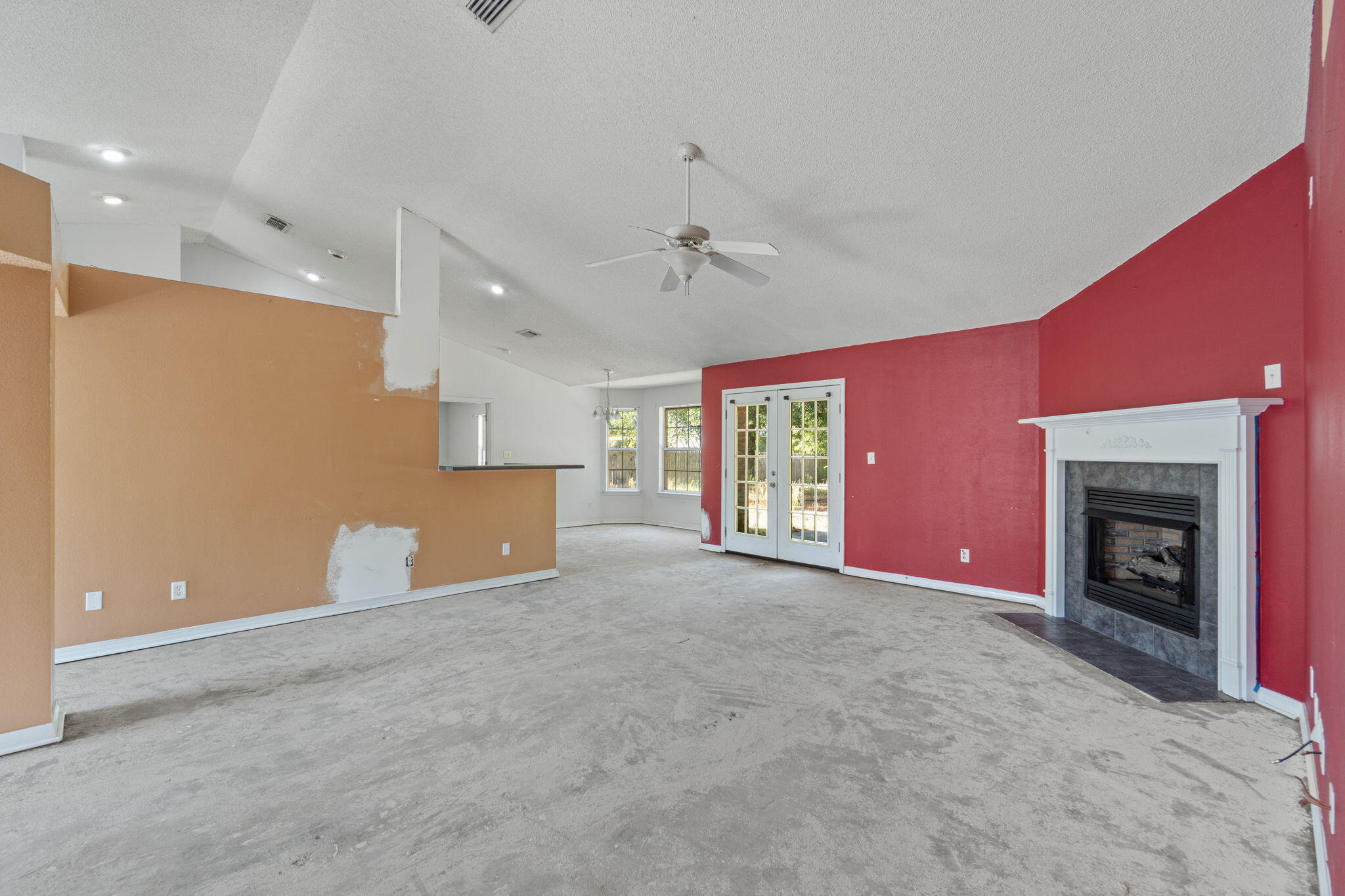 Bay Oaks Estate - Residential