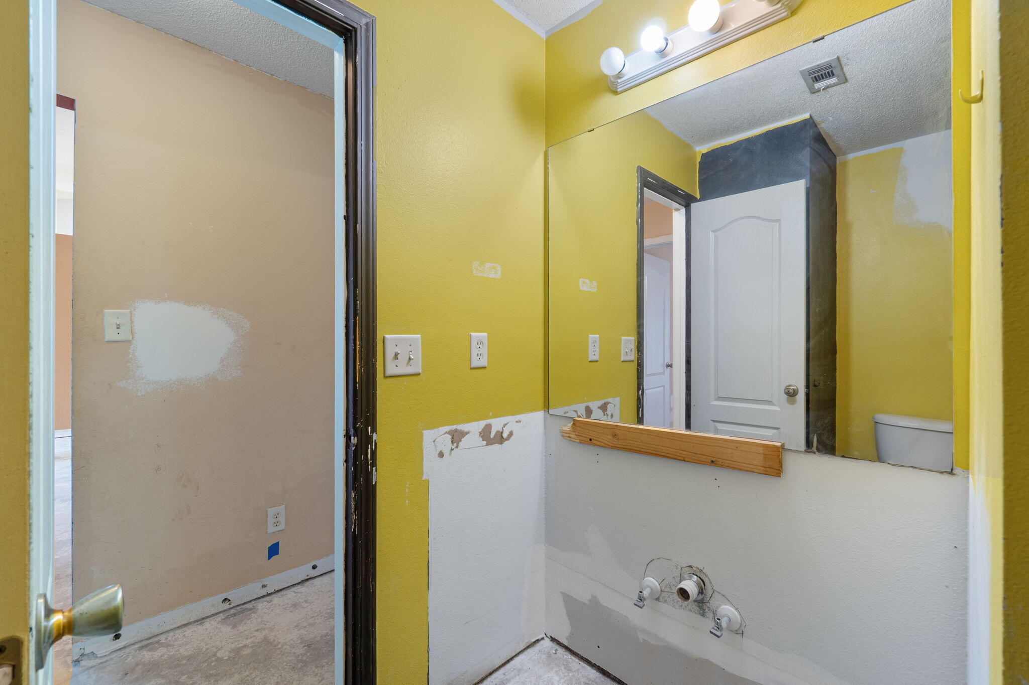 Bay Oaks Estate - Residential