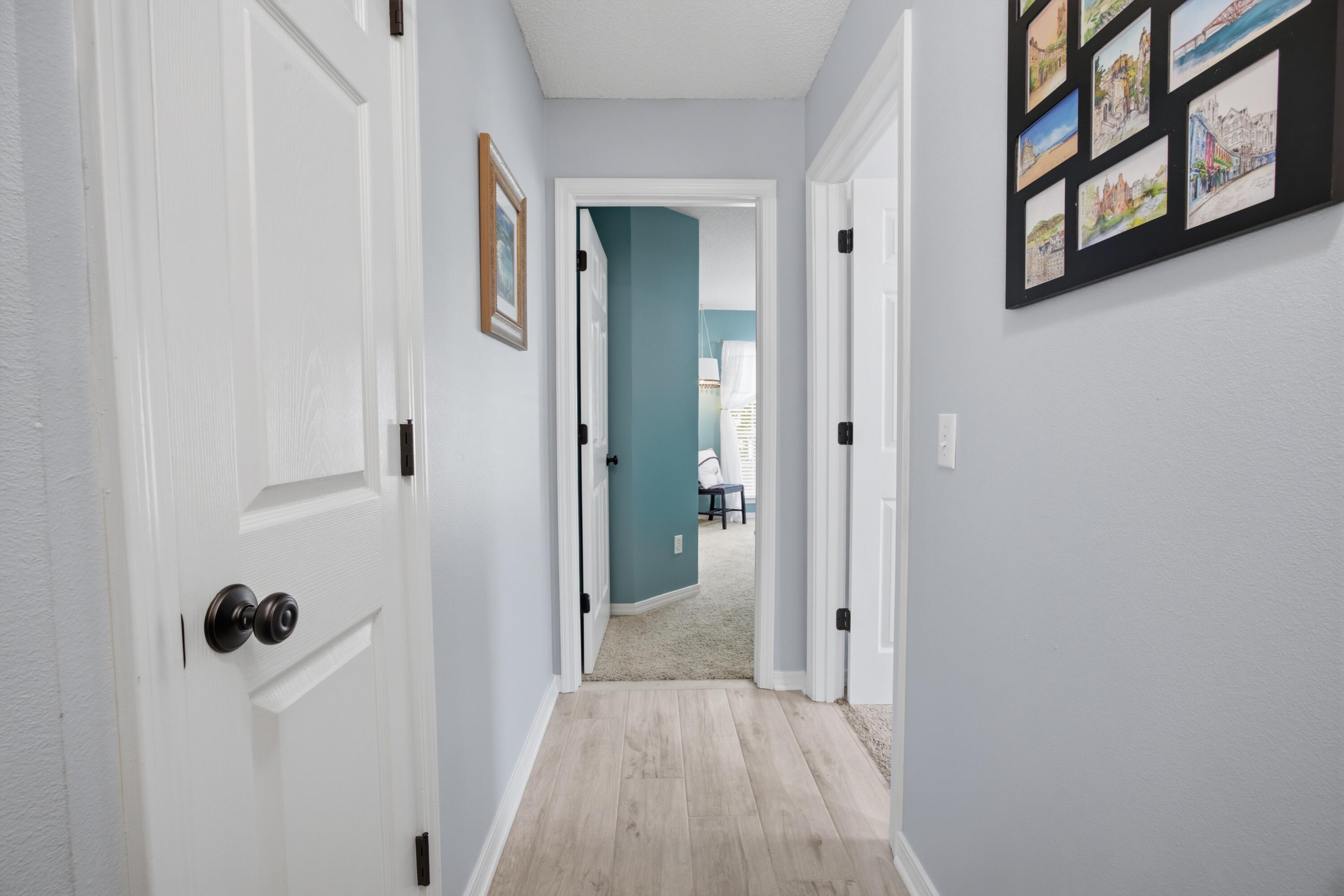 HOLLEY BY THE SEA - Residential