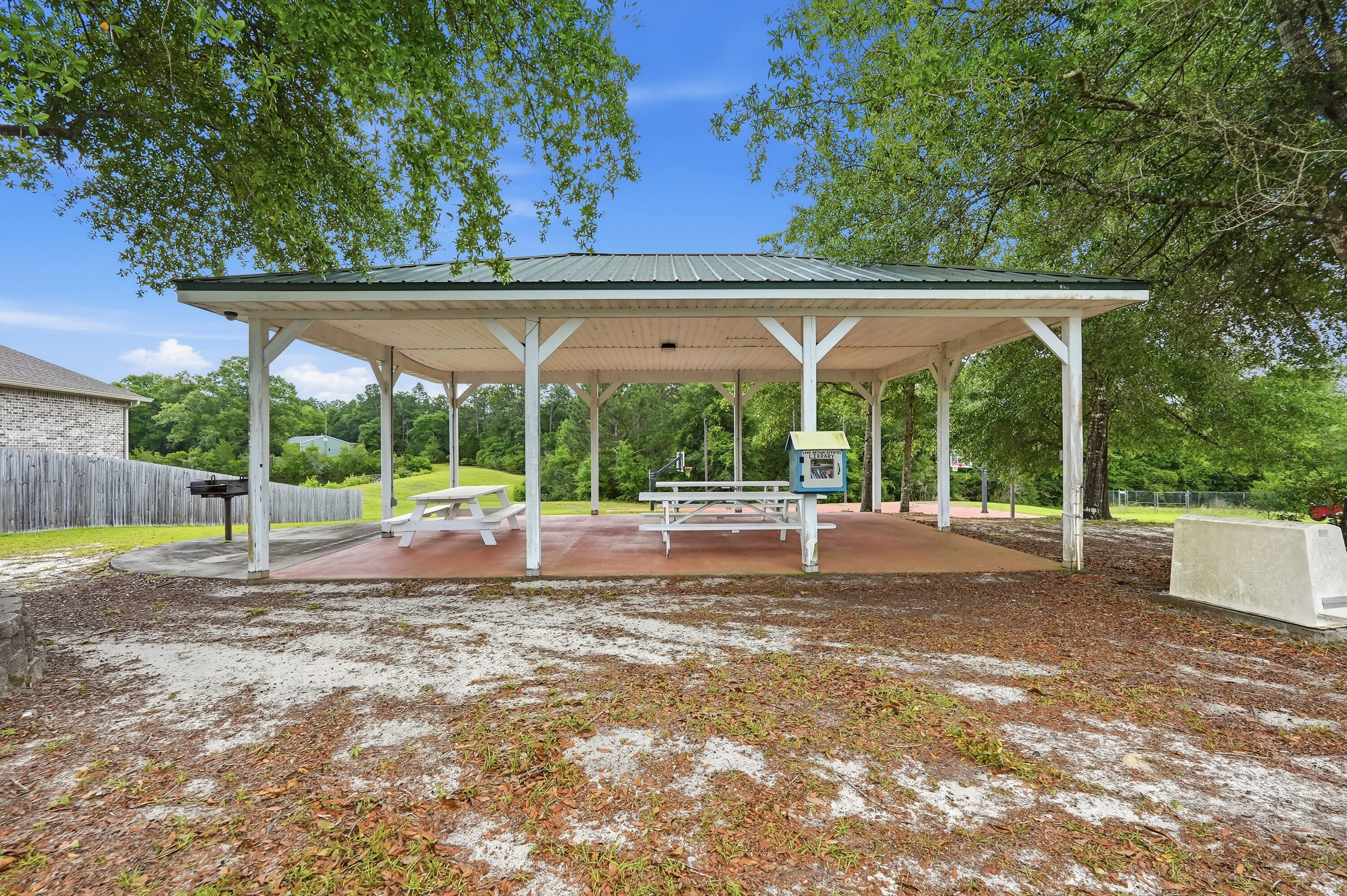 LAKE ARTHUR EST PH I - Residential