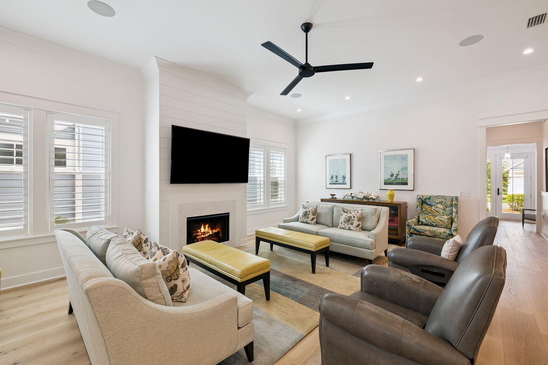 WATERSOUND ORIGINS - Residential