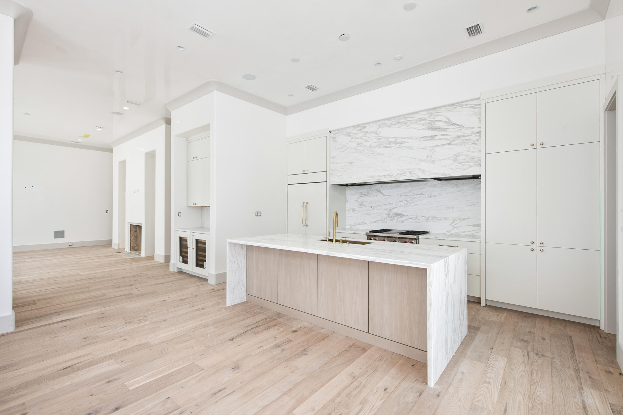 ALYS BEACH - Residential