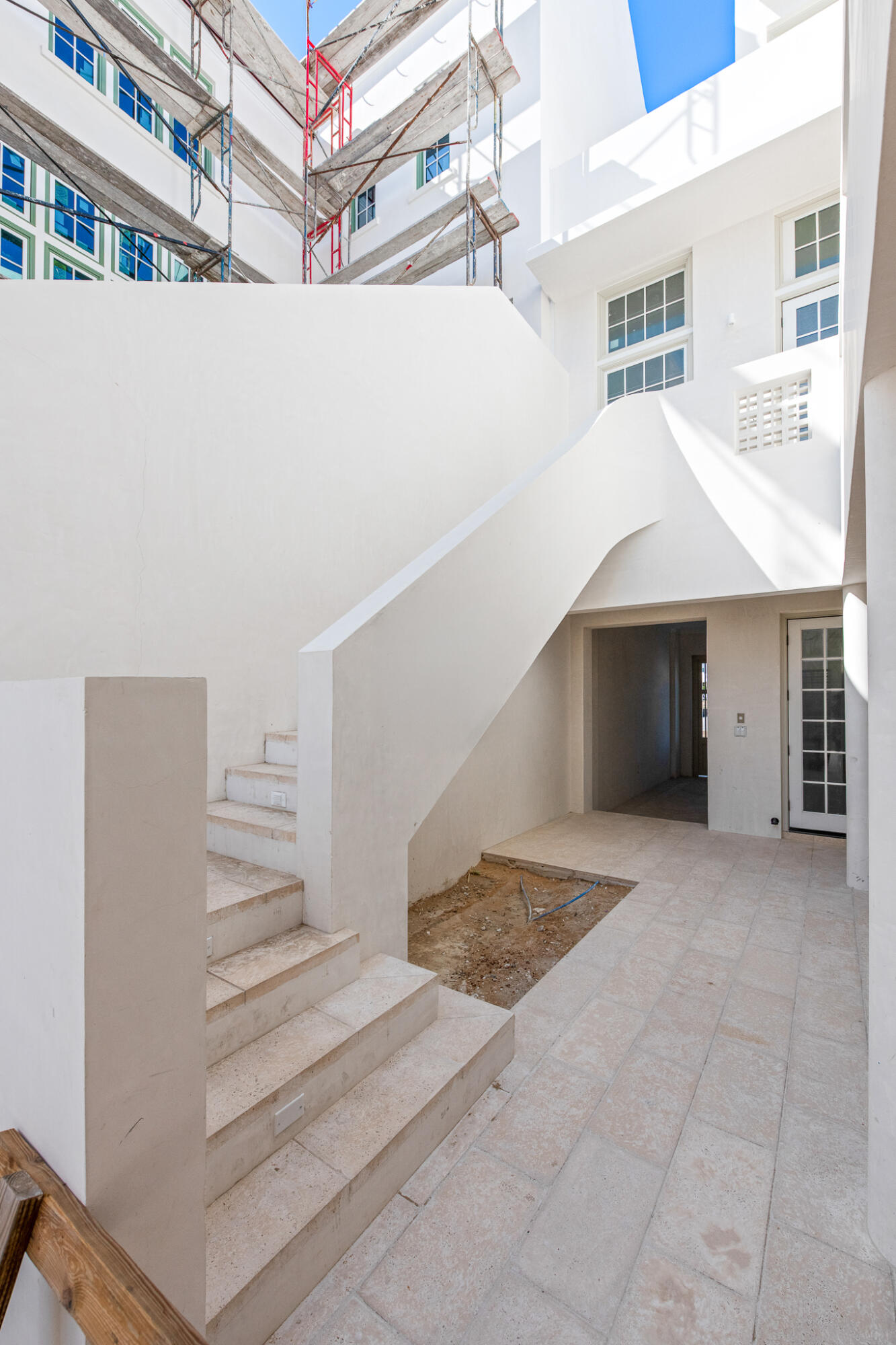 ALYS BEACH - Residential