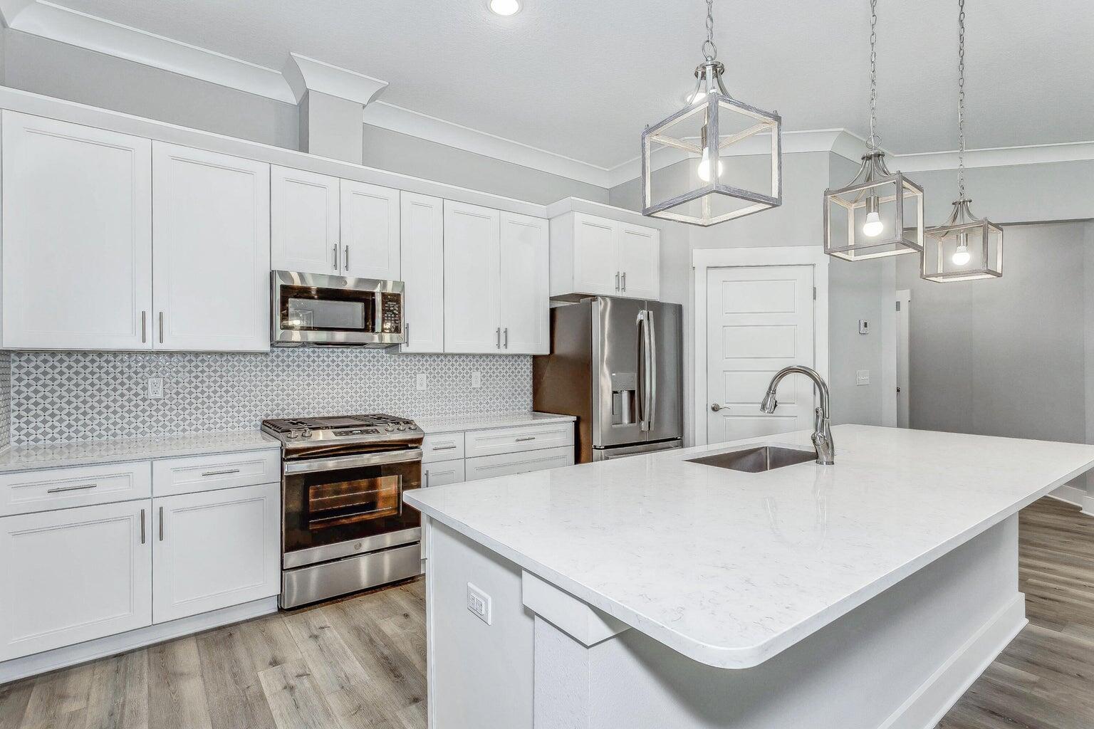 80 Eastview Avenue