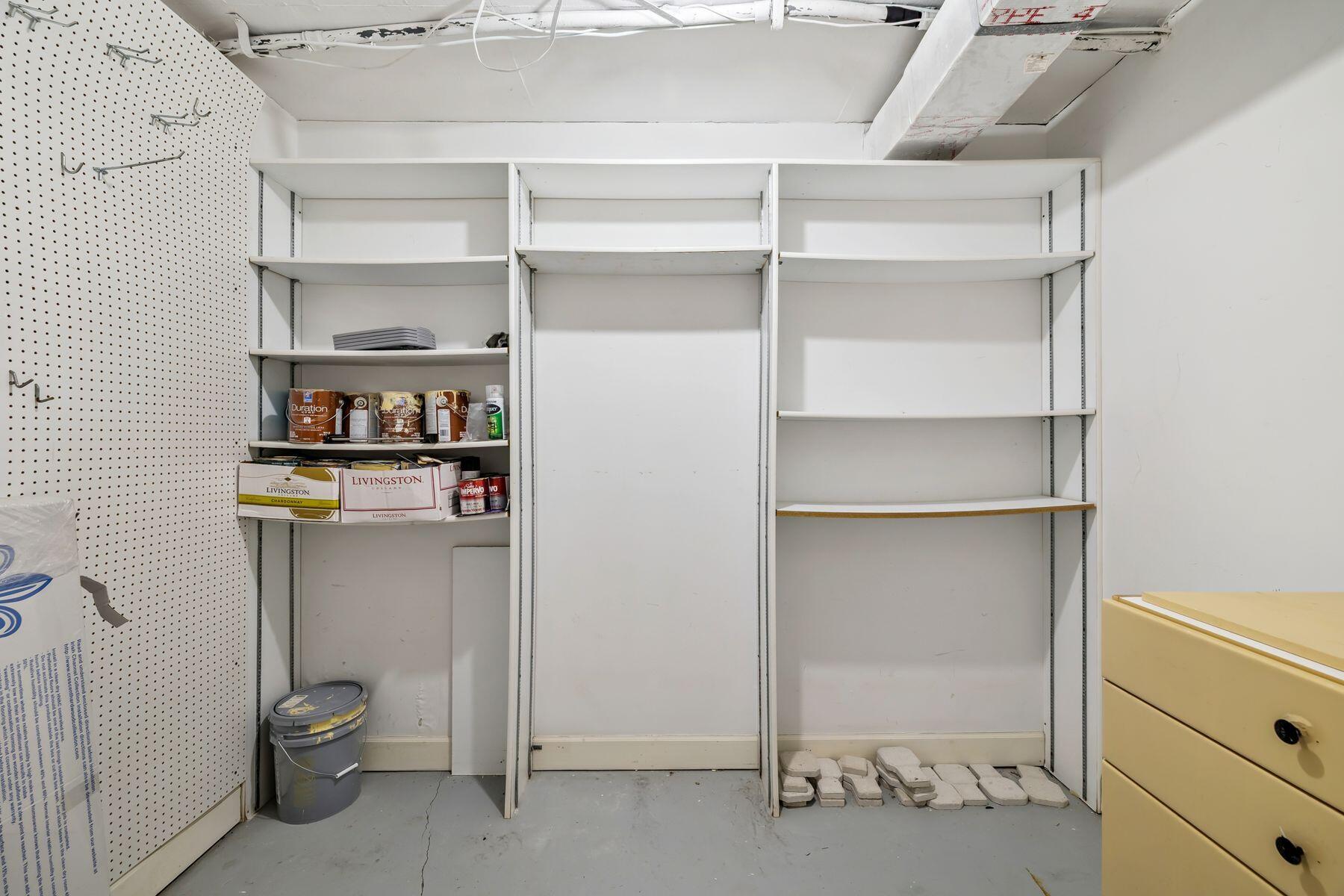 THE ULTIMATE CONDO - Residential