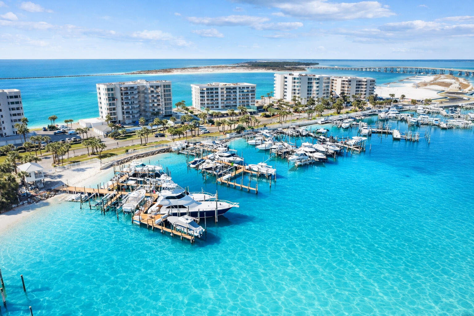 THE ULTIMATE CONDO - Residential