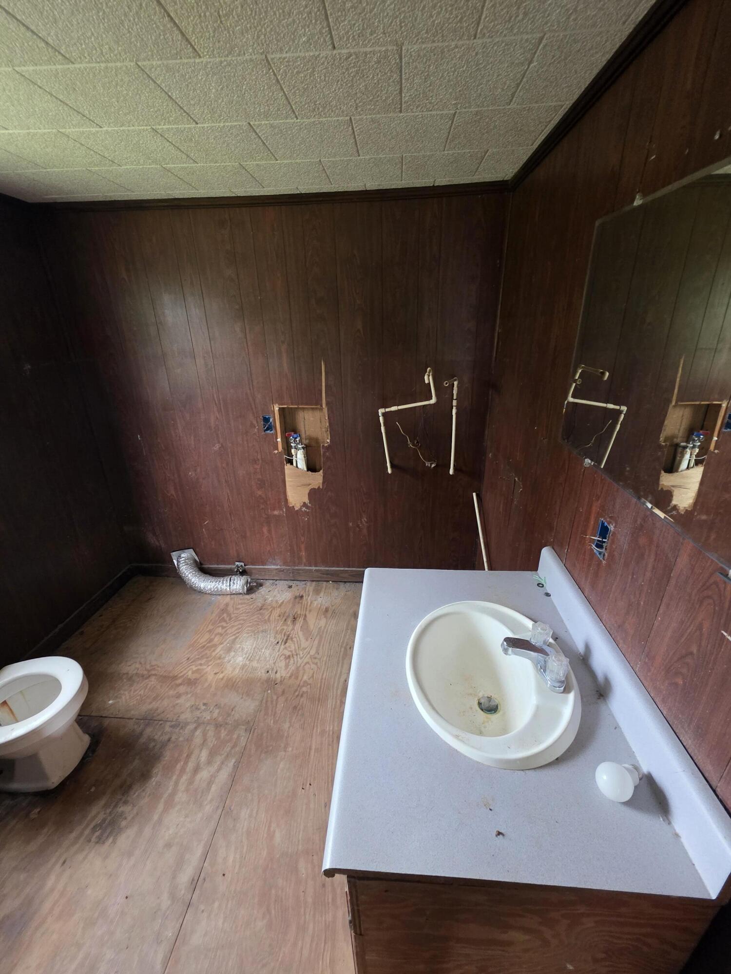 NONESUCH WAY - Residential