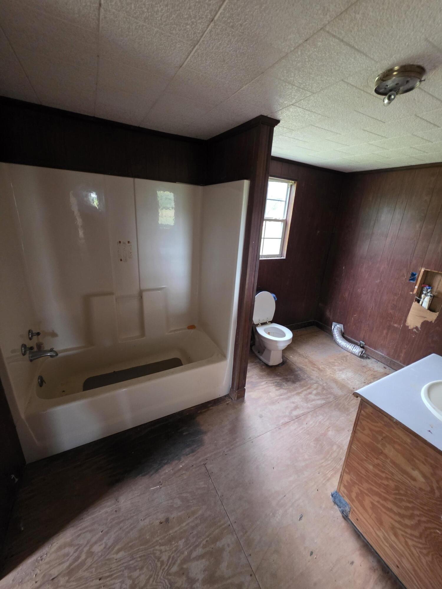 NONESUCH WAY - Residential