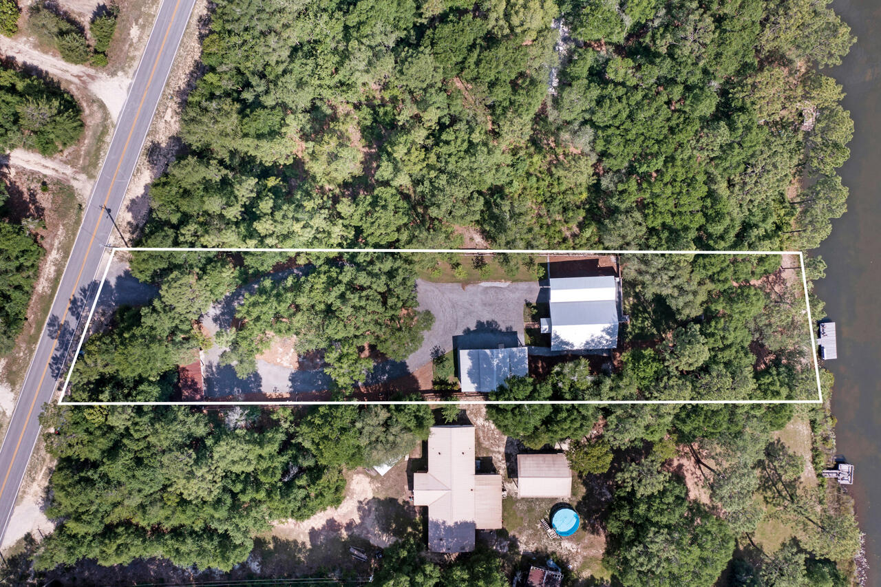 IMPERIAL LAKES - Residential