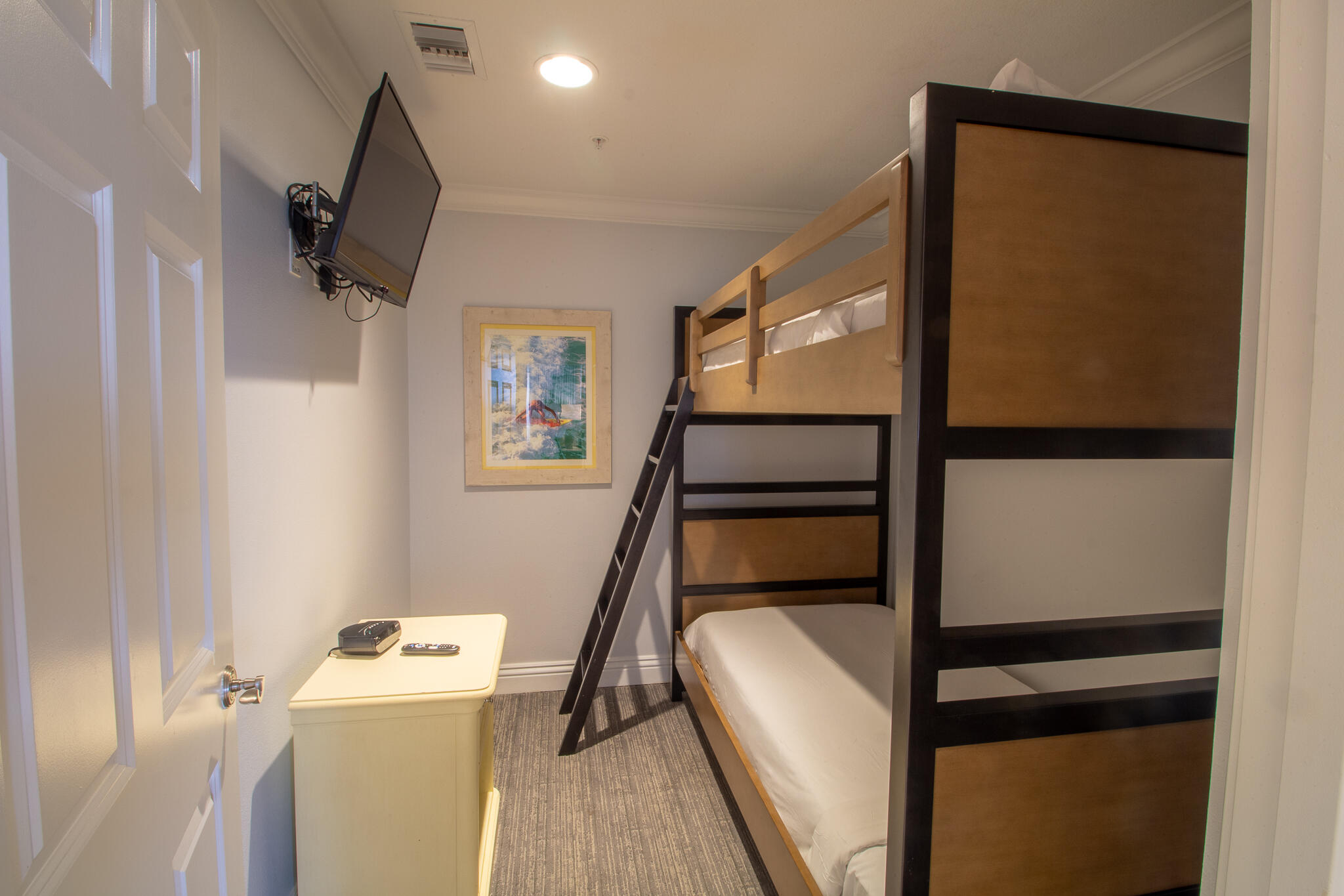 EMERALD GRANDE - Residential