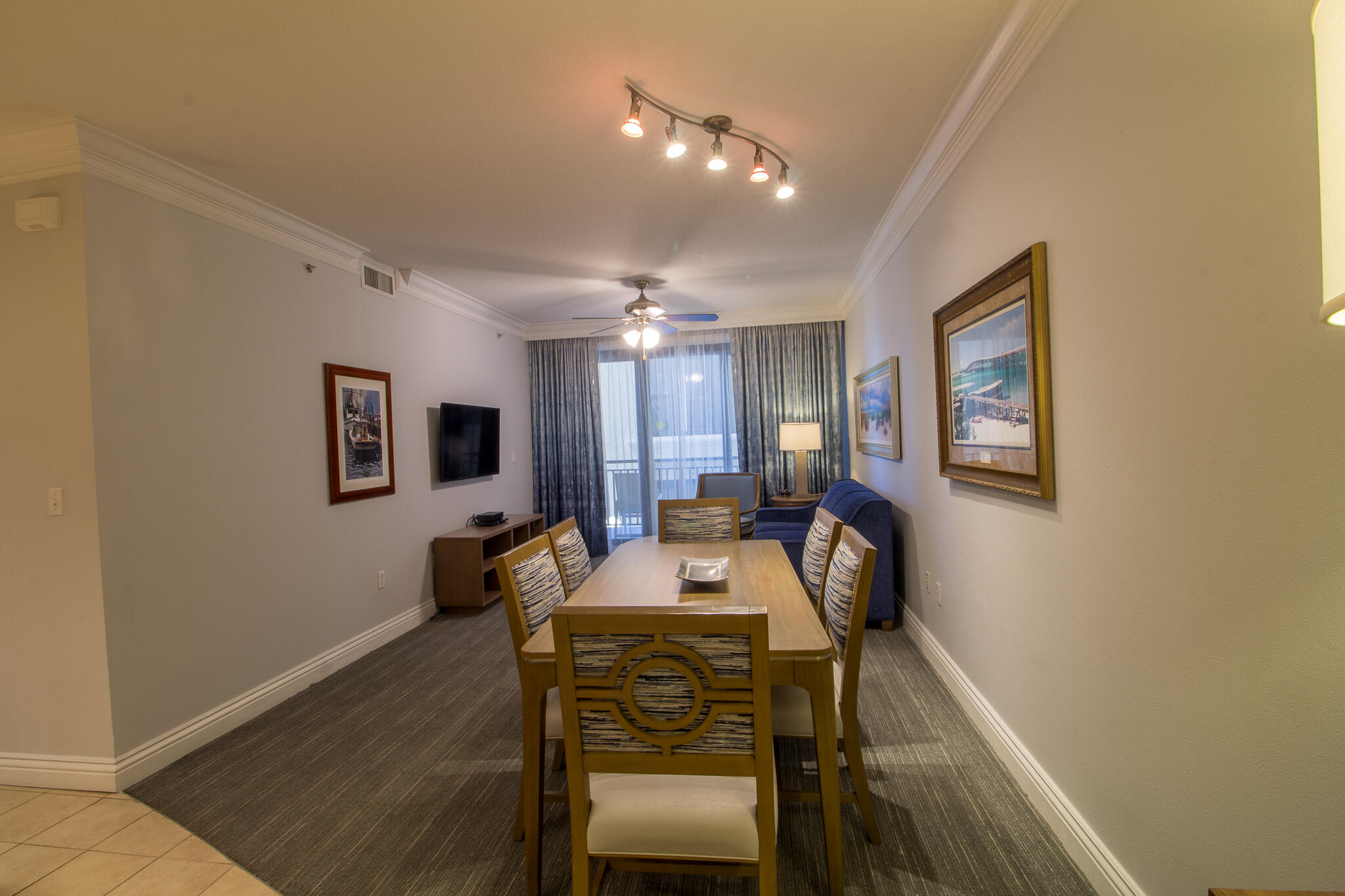 EMERALD GRANDE - Residential