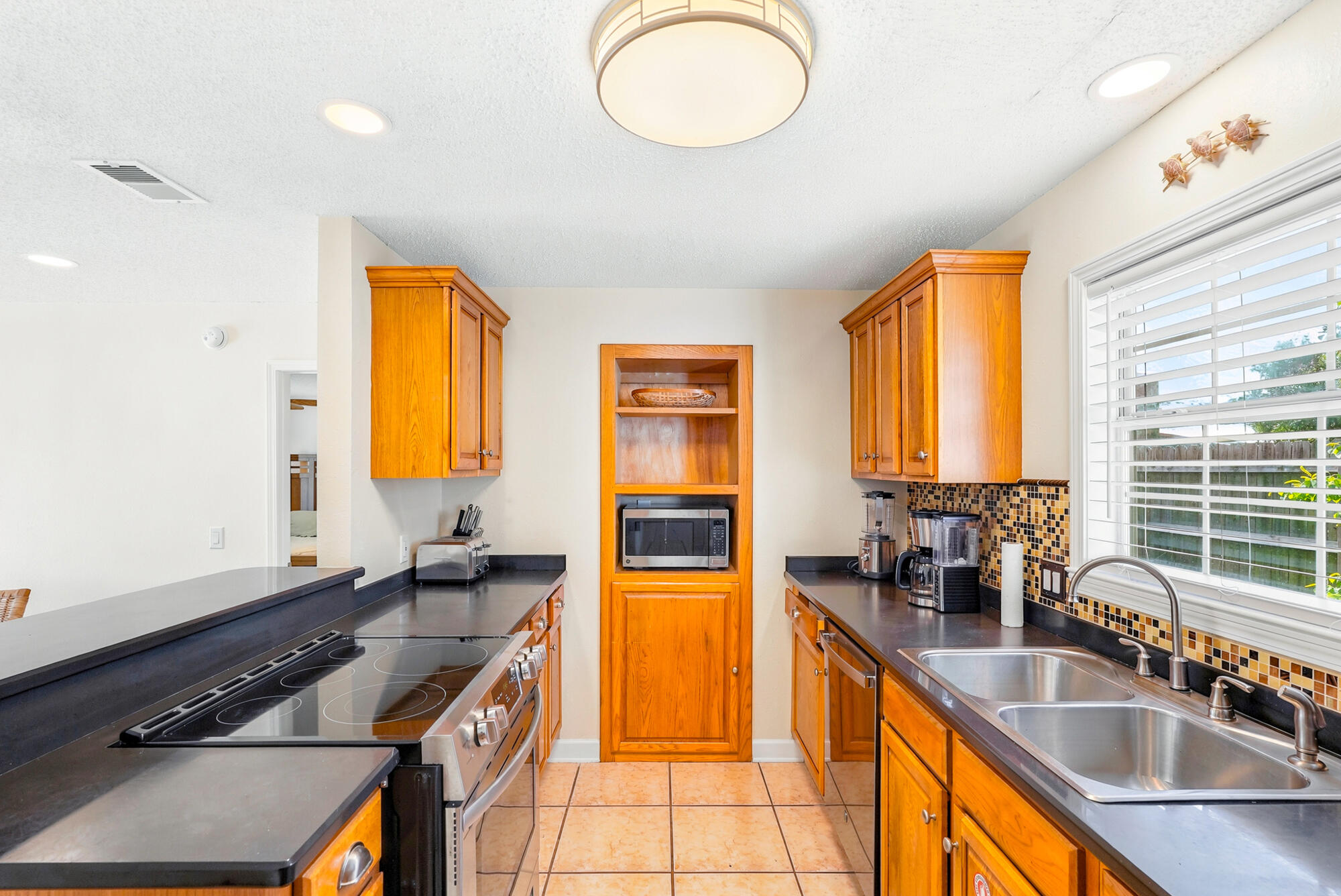 TREASURE ISLAND - Residential