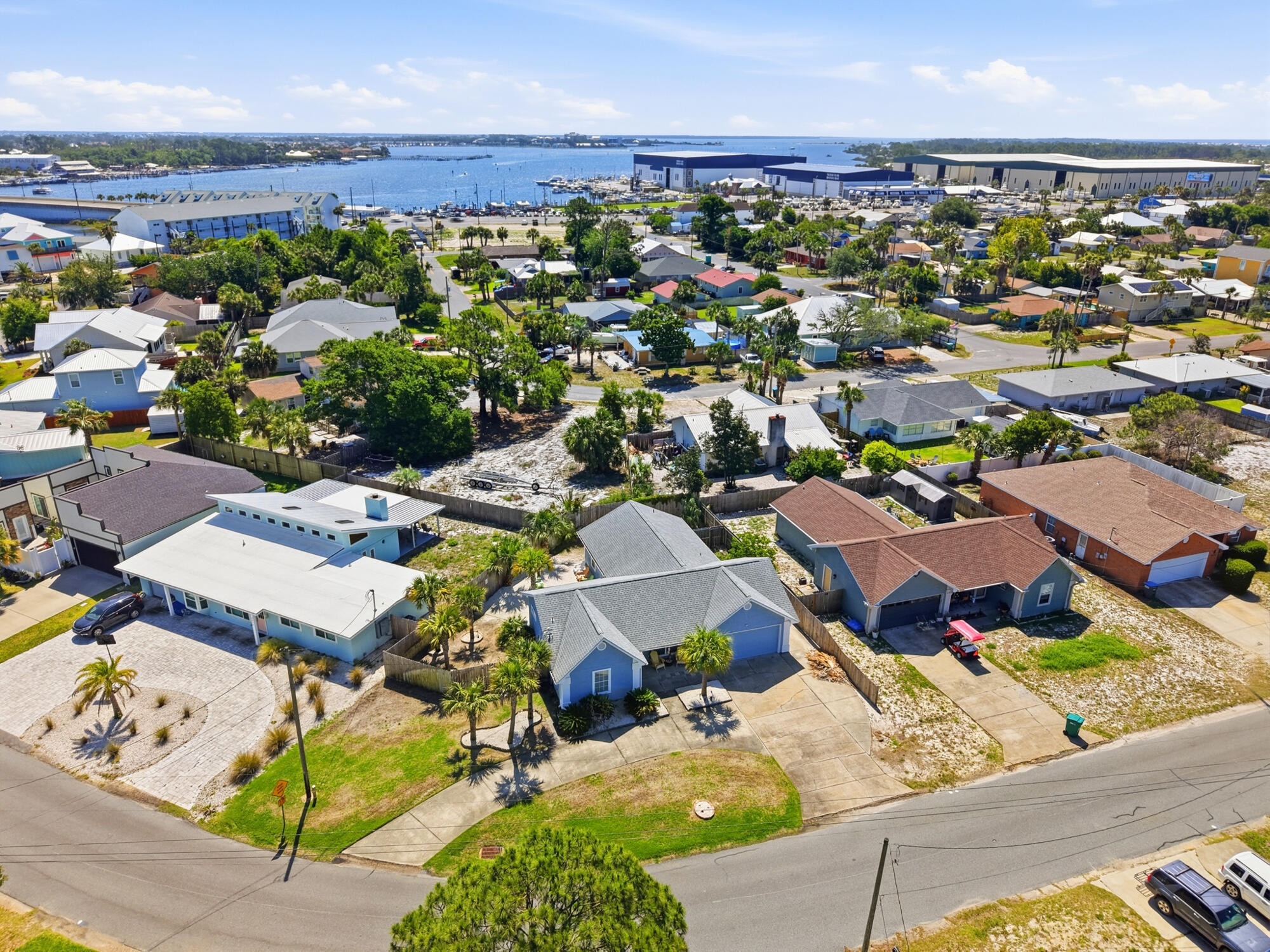 TREASURE ISLAND - Residential