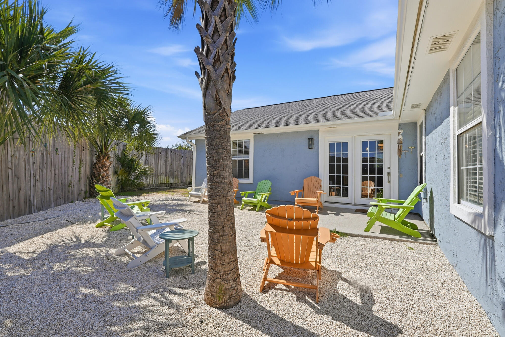 TREASURE ISLAND - Residential