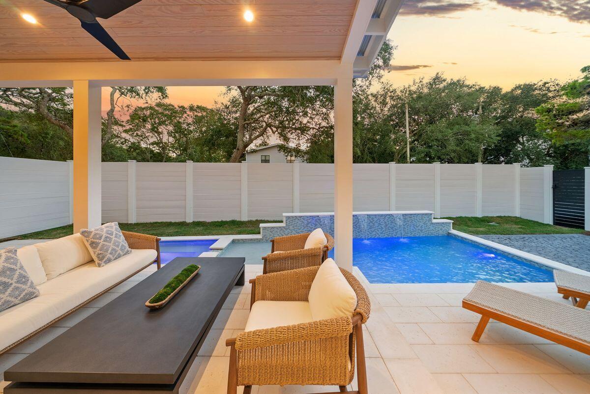 SEAGROVE 2ND ADDN - Residential