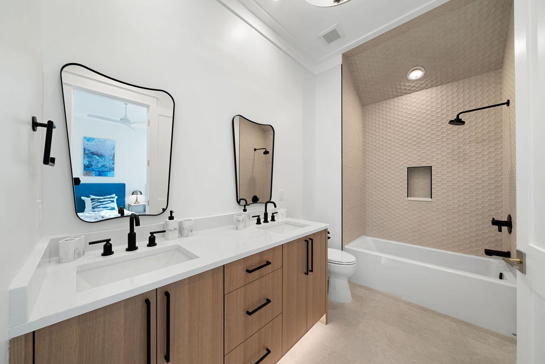 SEAGROVE 2ND ADDN - Residential