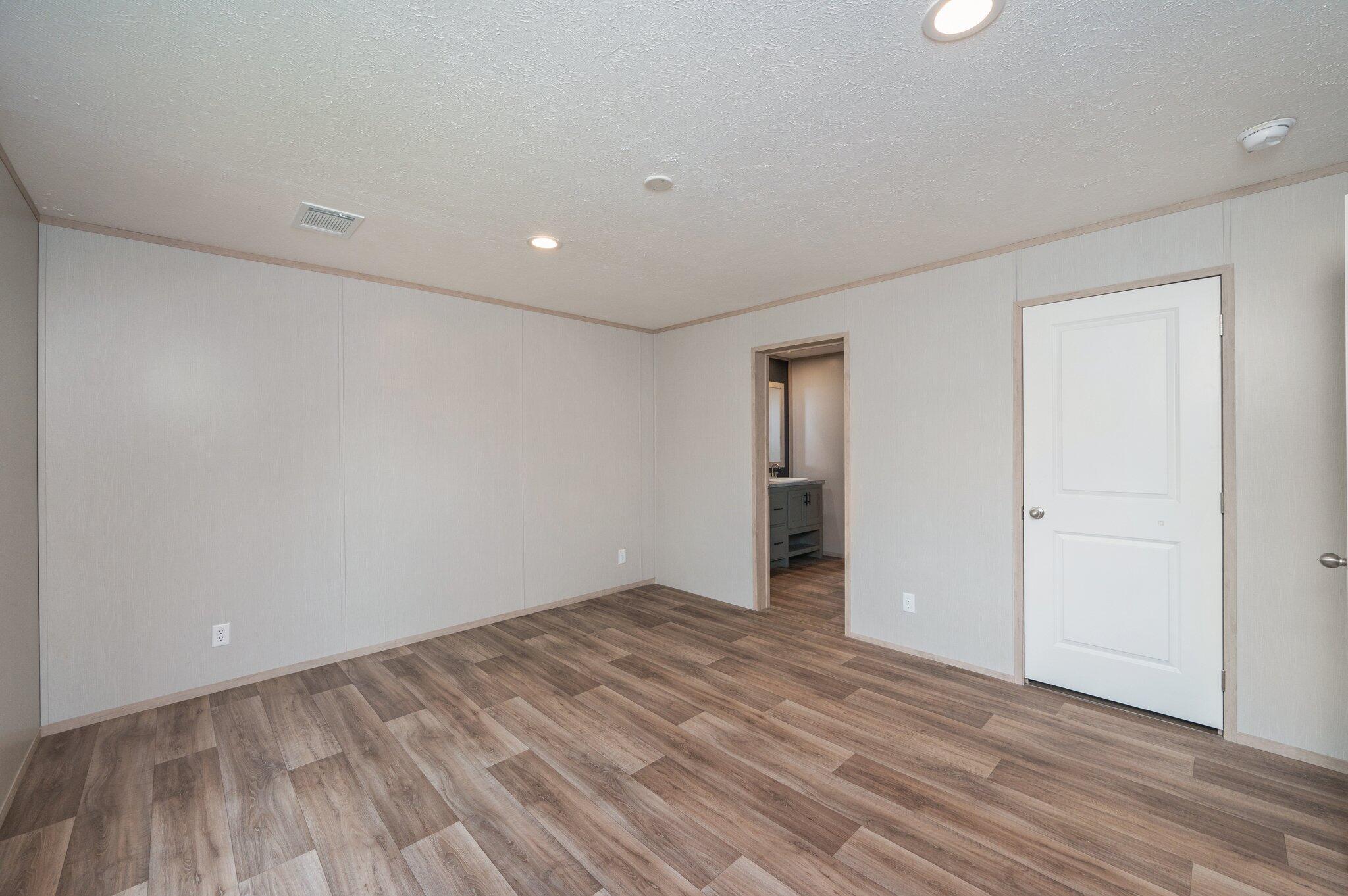 OAKWOOD HILLS UNIT 3 - Residential