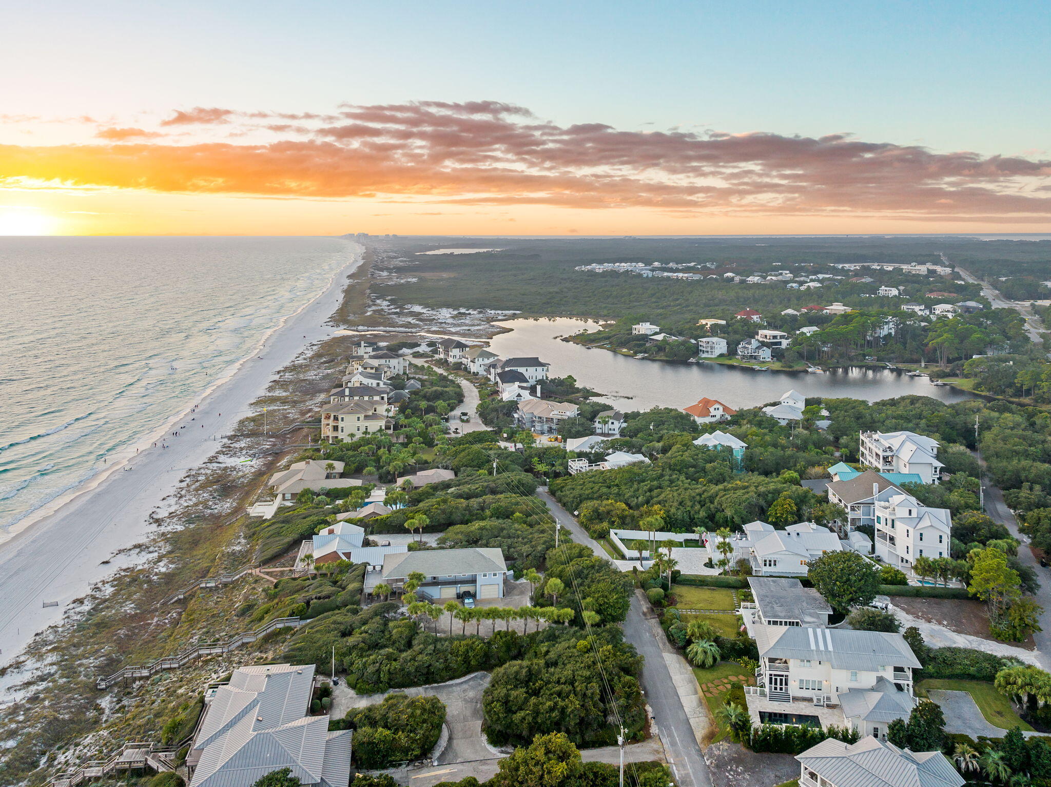 BEACH HIGHLAND - Land